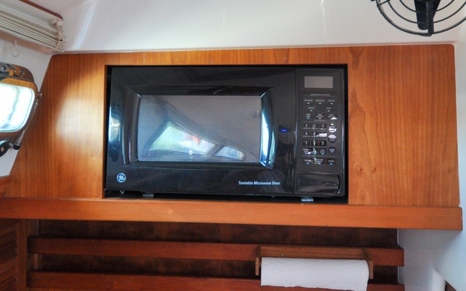 2004 Sabre 426 - Photo 47