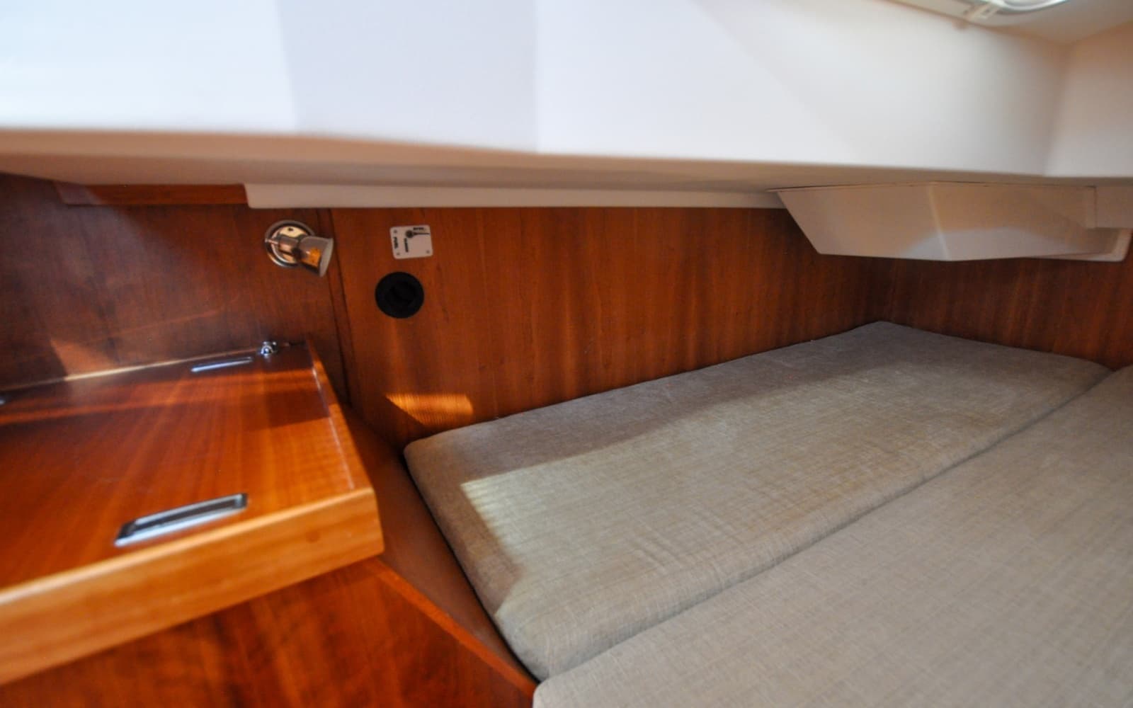 2004 Sabre 426 - Photo 107