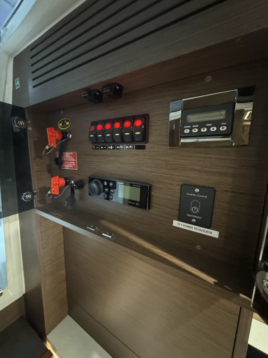2021 Jeanneau Leader 12.5 WA - Photo 33