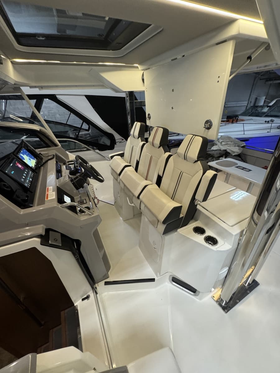 2021 Jeanneau Leader 12.5 WA - Photo 13