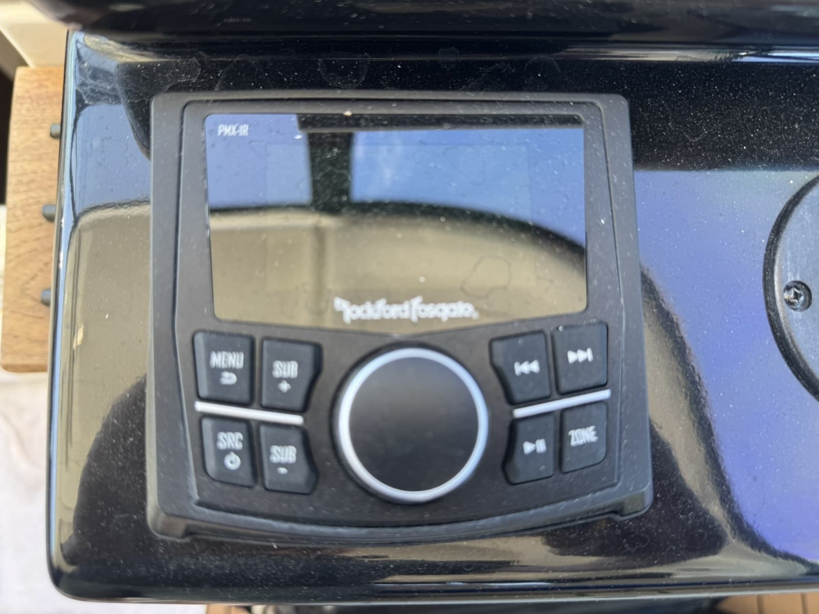 2018 Sea Ray 350 Sundancer - Photo 17