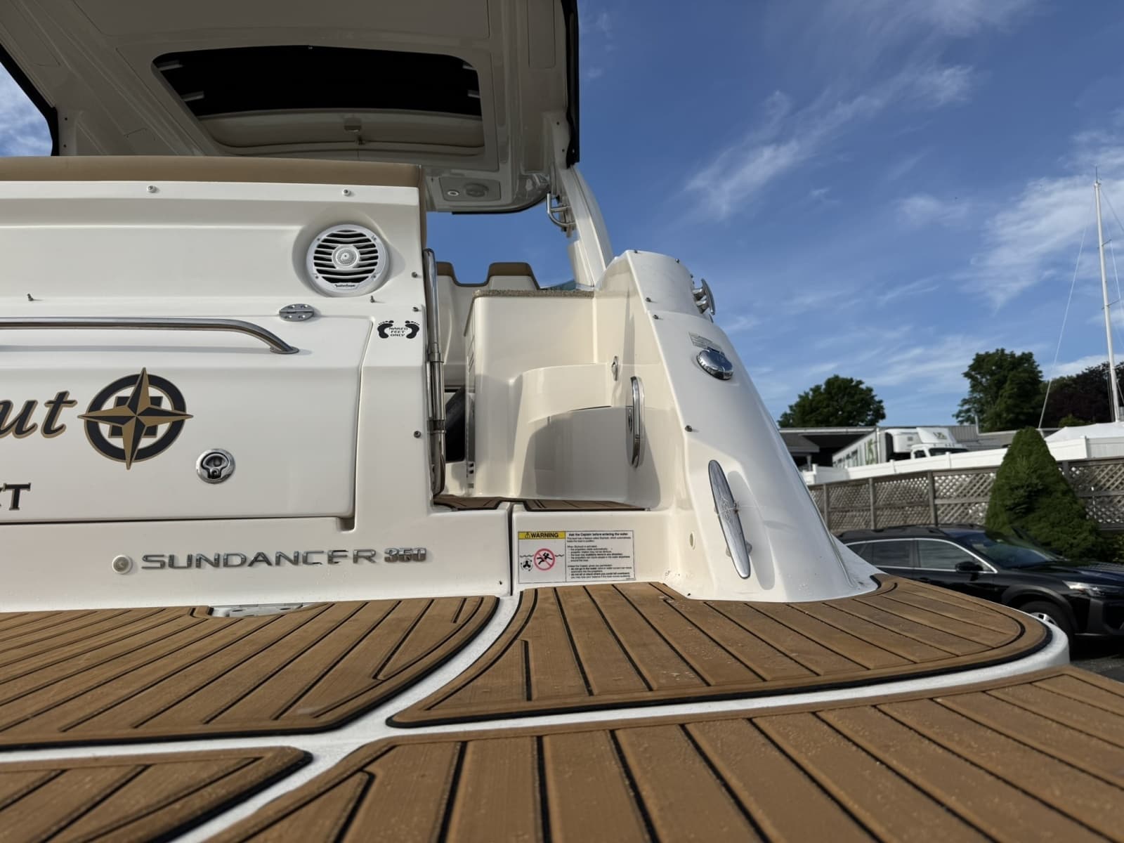 2018 Sea Ray 350 Sundancer - Photo 14