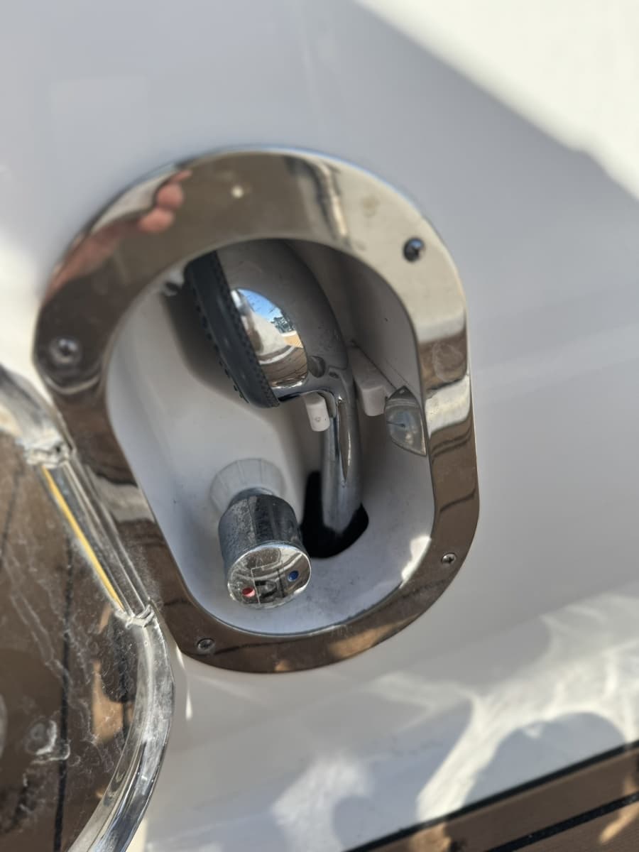 2018 Sea Ray 350 Sundancer - Photo 22