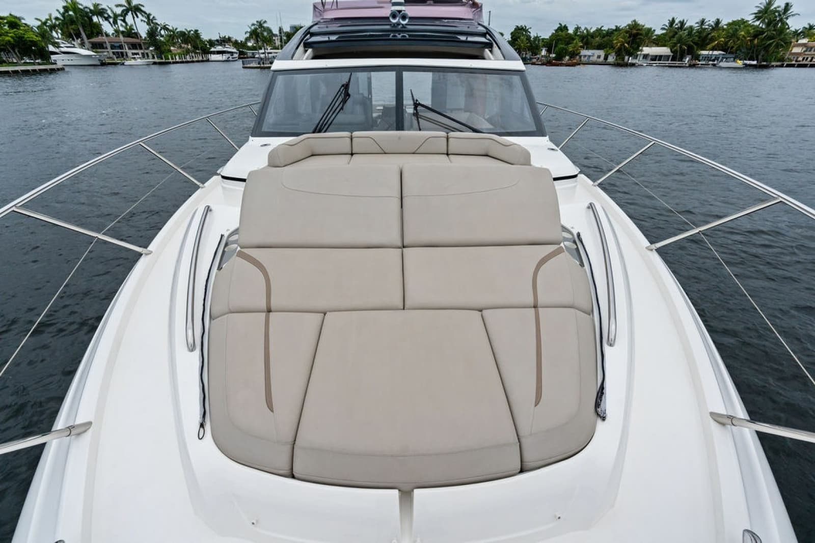 2020 Princess S62 Sportbridge - Photo 19
