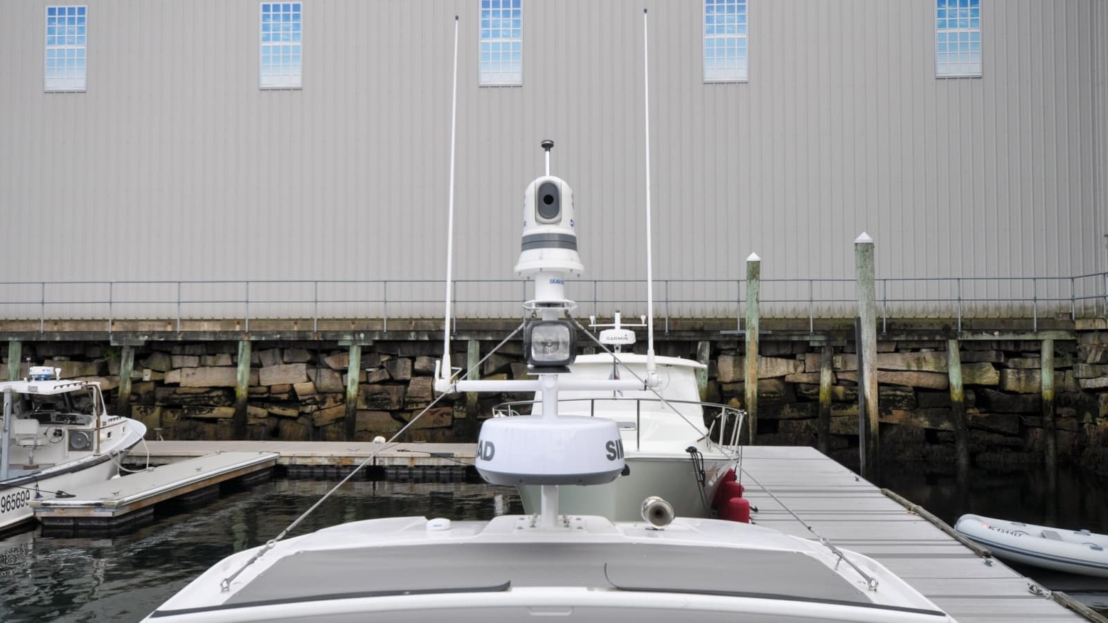 2022 Axopar 37XC - Photo 32