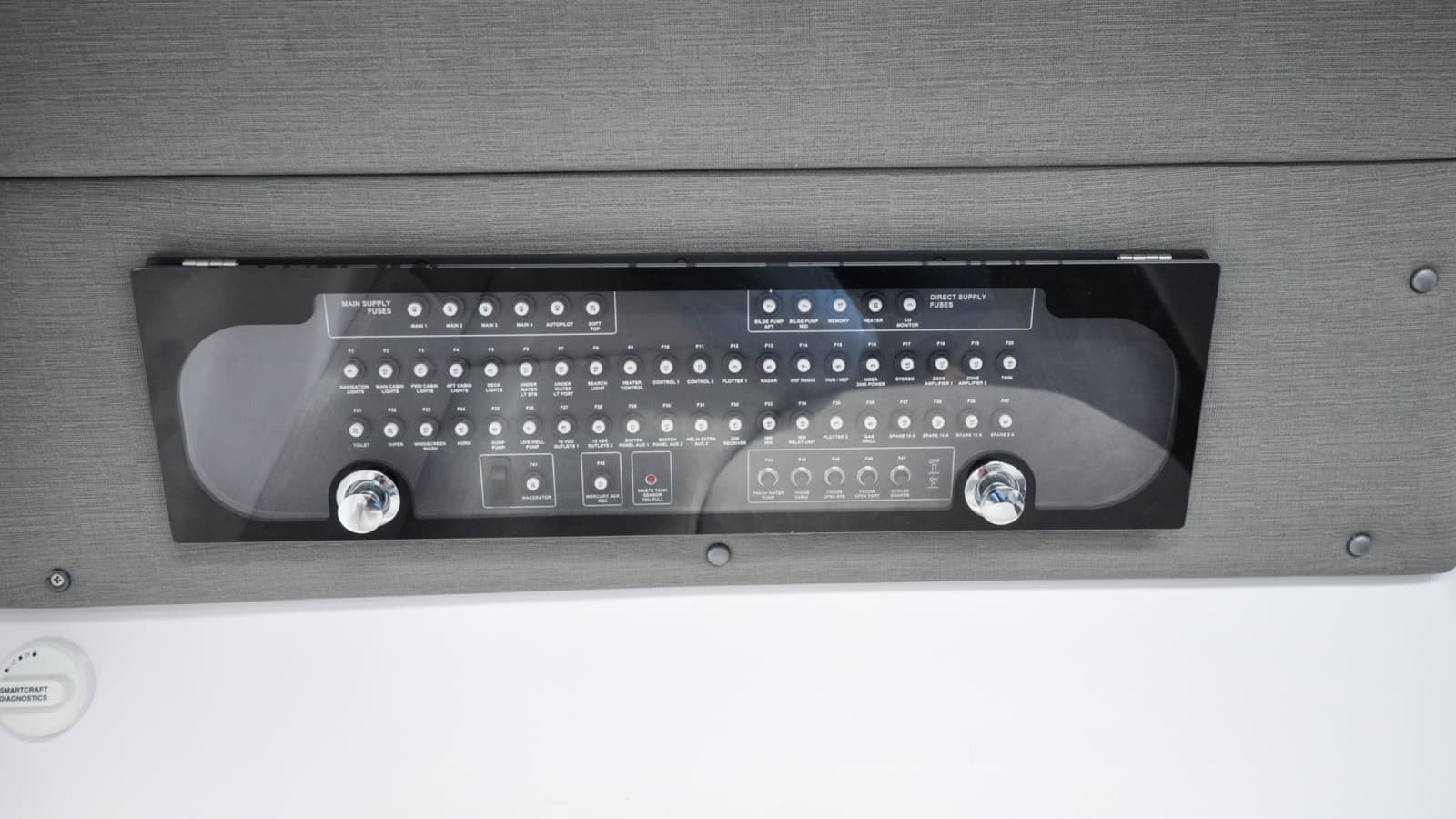2022 Axopar 37XC - Photo 76