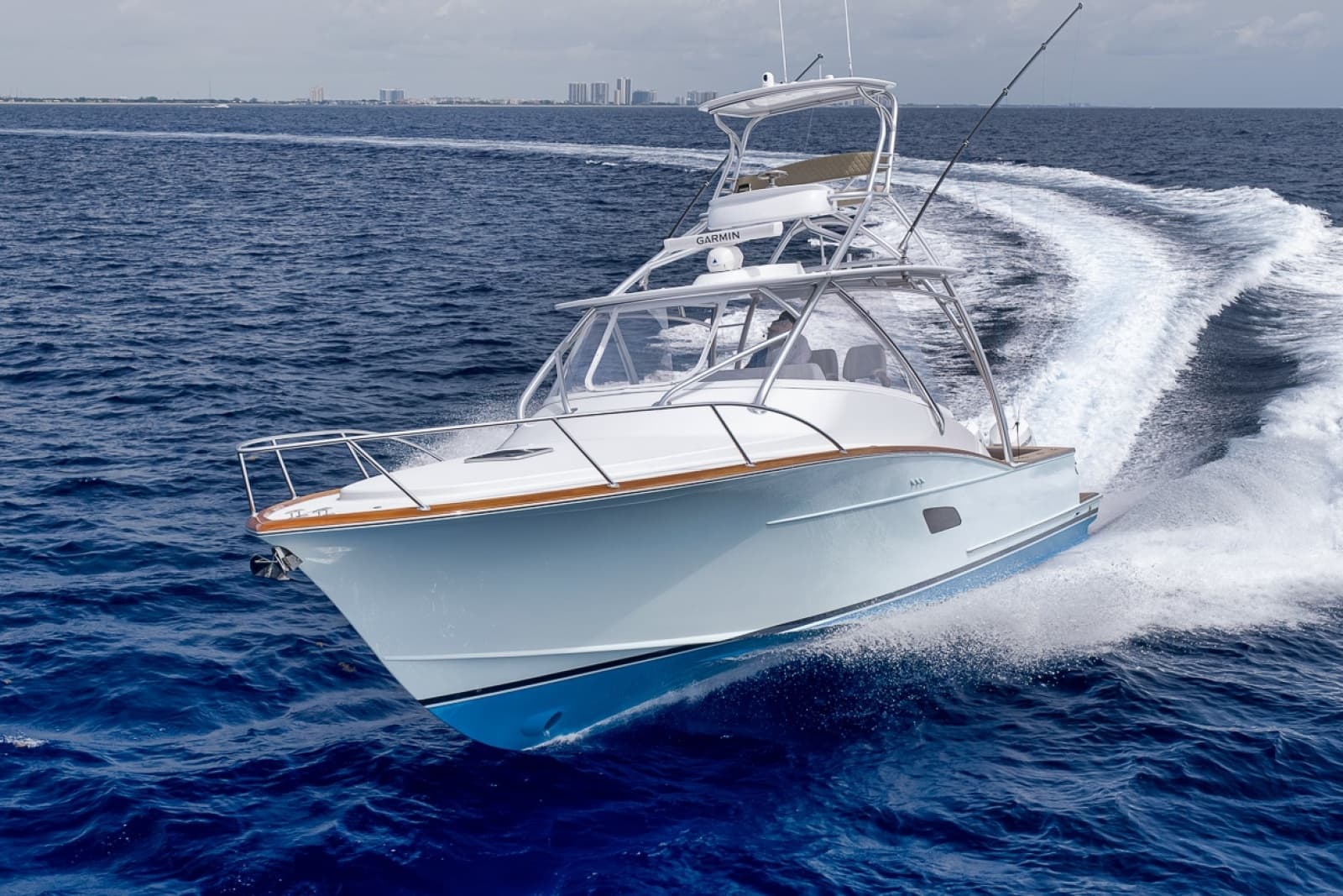 2024 Custom Carolina 40 Express - Photo 76