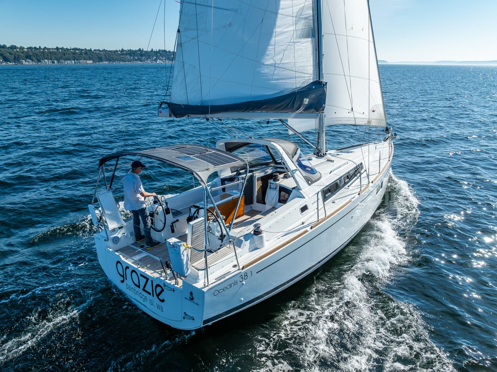 2021 Beneteau Oceanis 38.1 - Photo 10