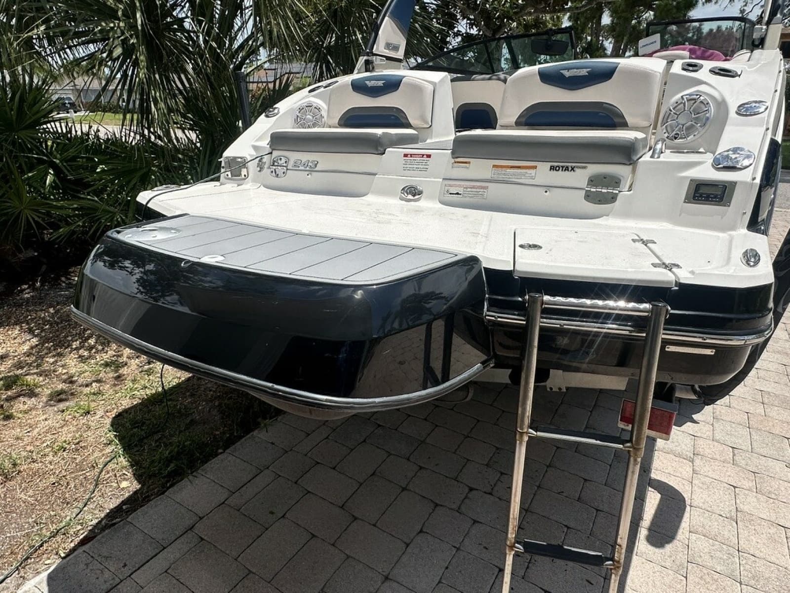 2017 Chaparral Vortex 243 VRX - Photo 10