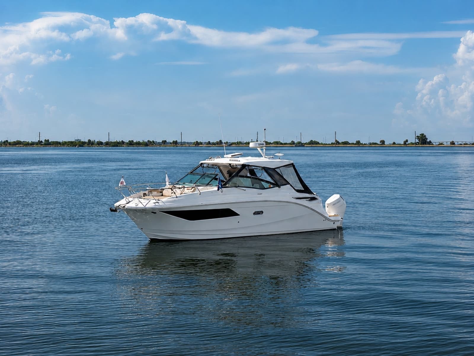 2025 Sea Ray 320 Sundancer - Photo 34