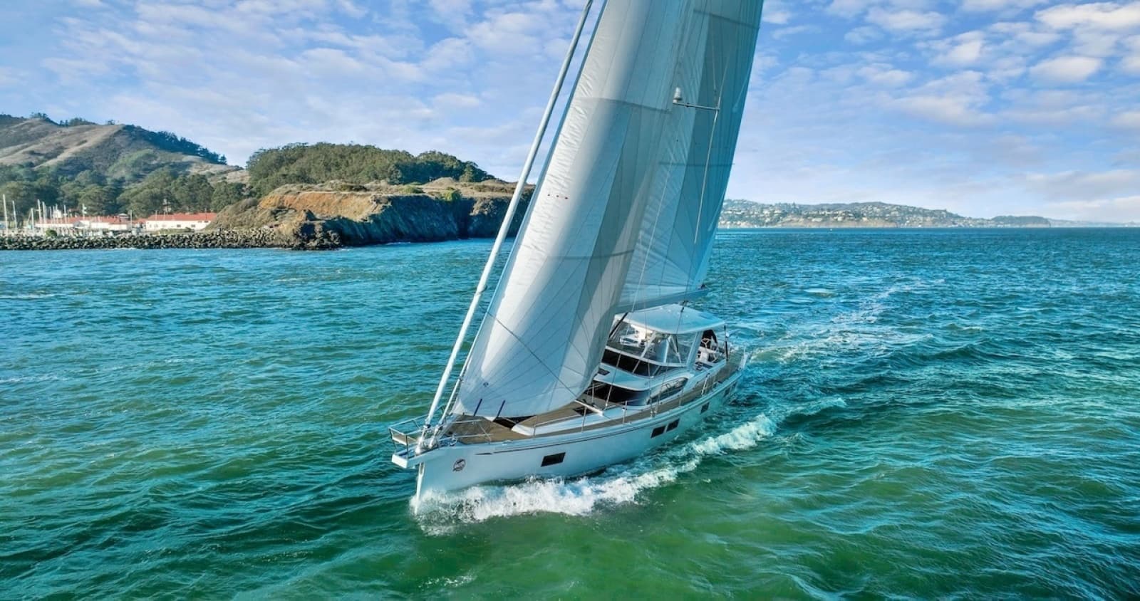 2020 Hylas 57 - Photo 2