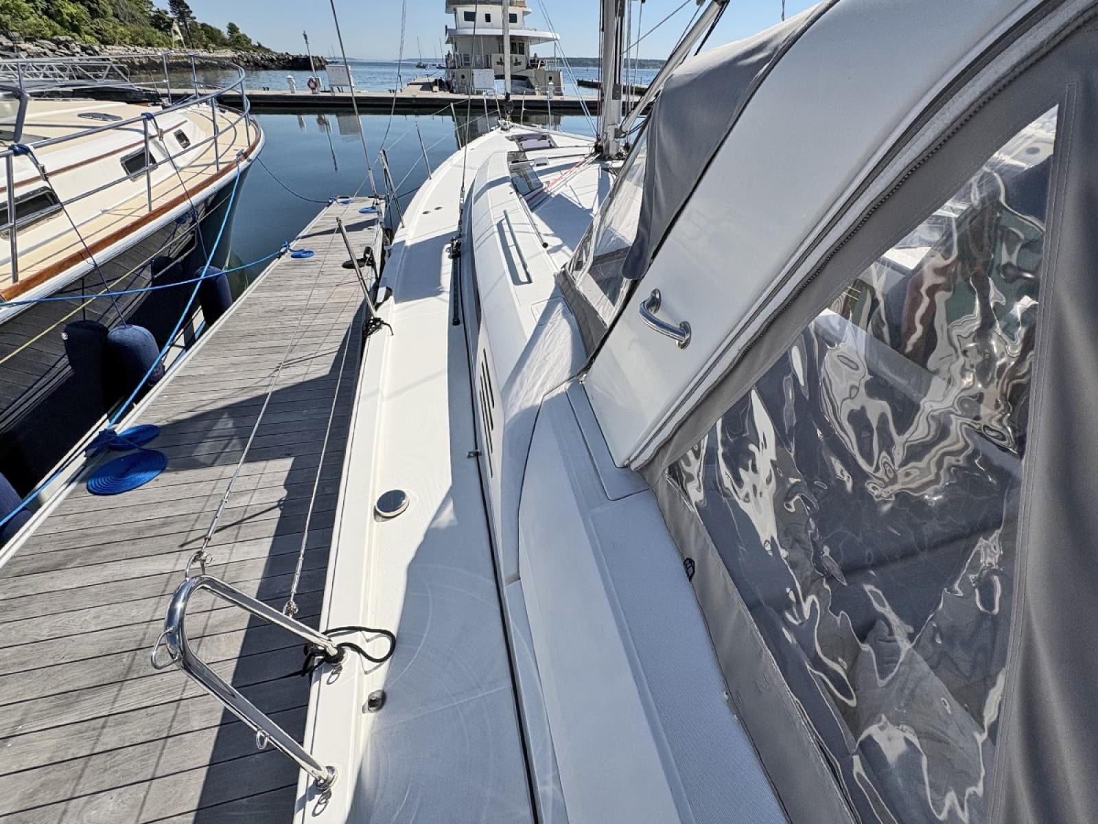 2020 Beneteau Oceanis 51.1 - Photo 7