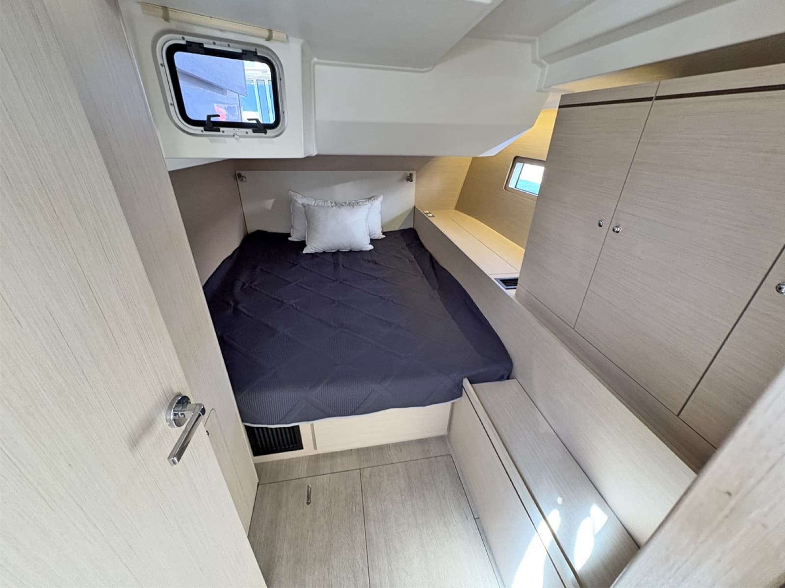 2020 Beneteau Oceanis 51.1 - Photo 34
