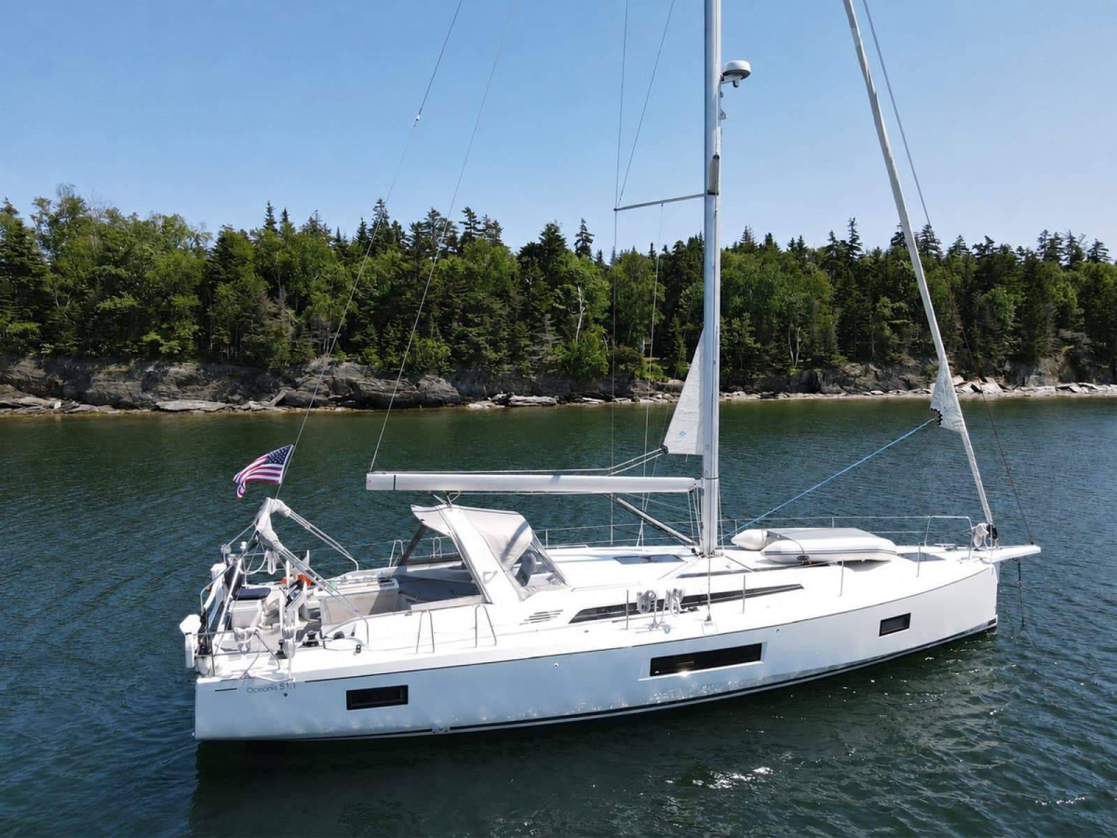2020 Beneteau Oceanis 51.1 - Photo 2