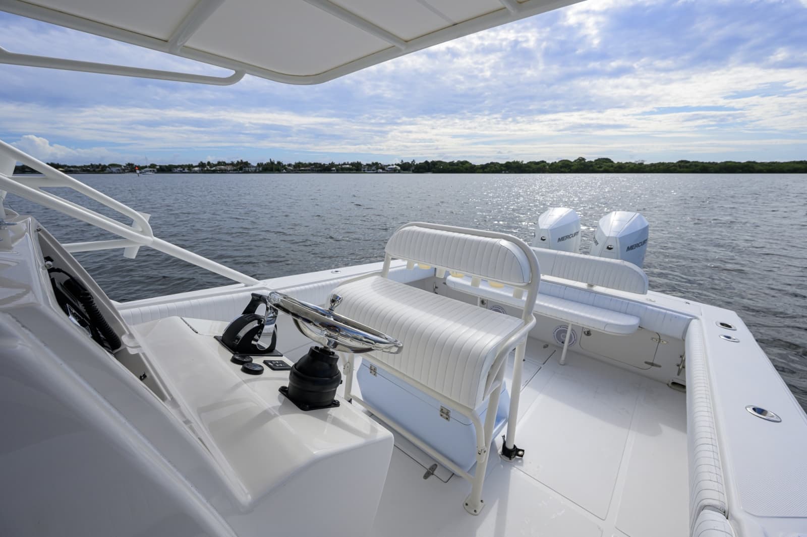 2003 Jupiter 31 Cuddy - Photo 27