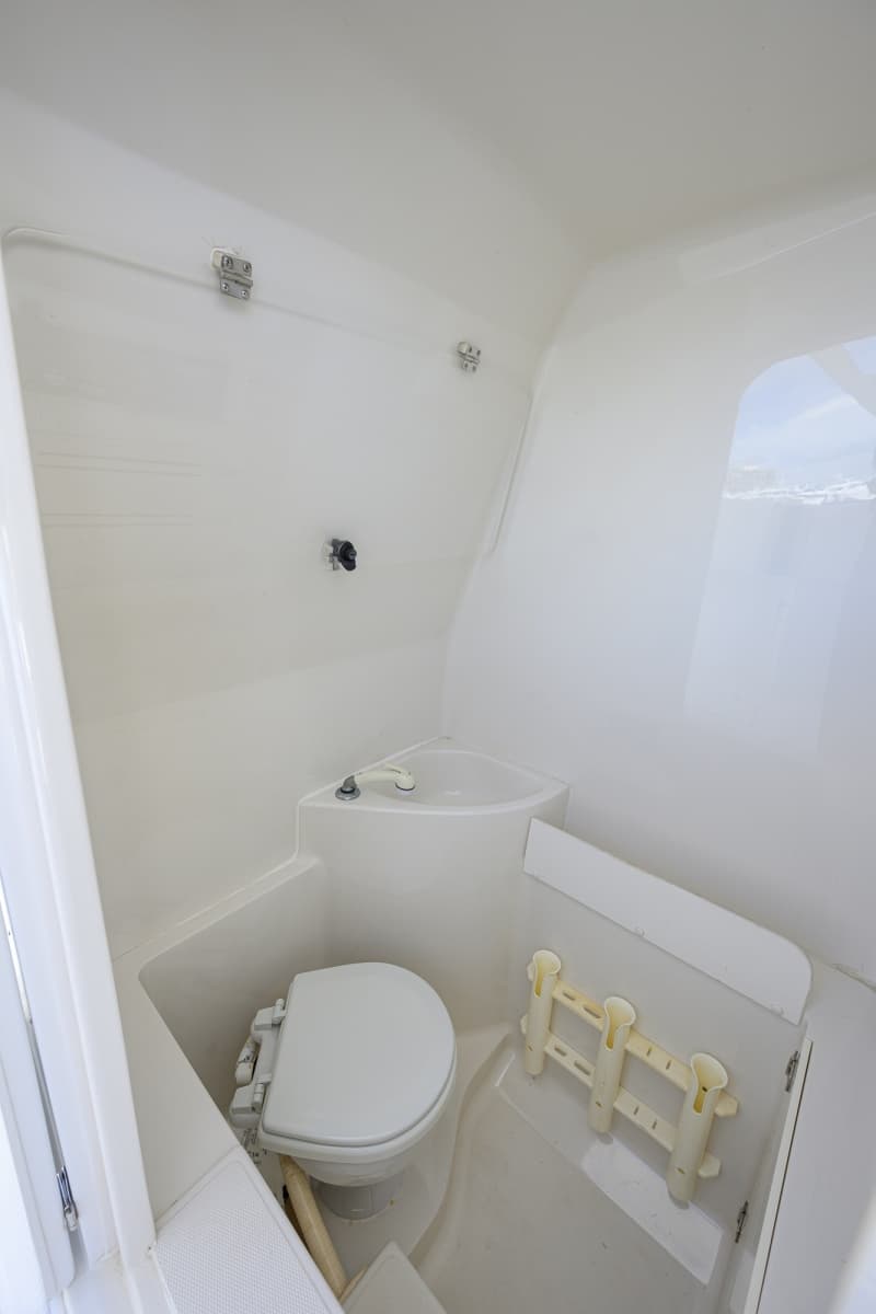 2003 Jupiter 31 Cuddy - Photo 21