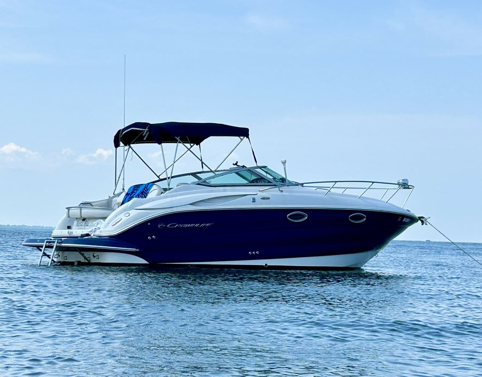 2010 Crownline  - Photo 1