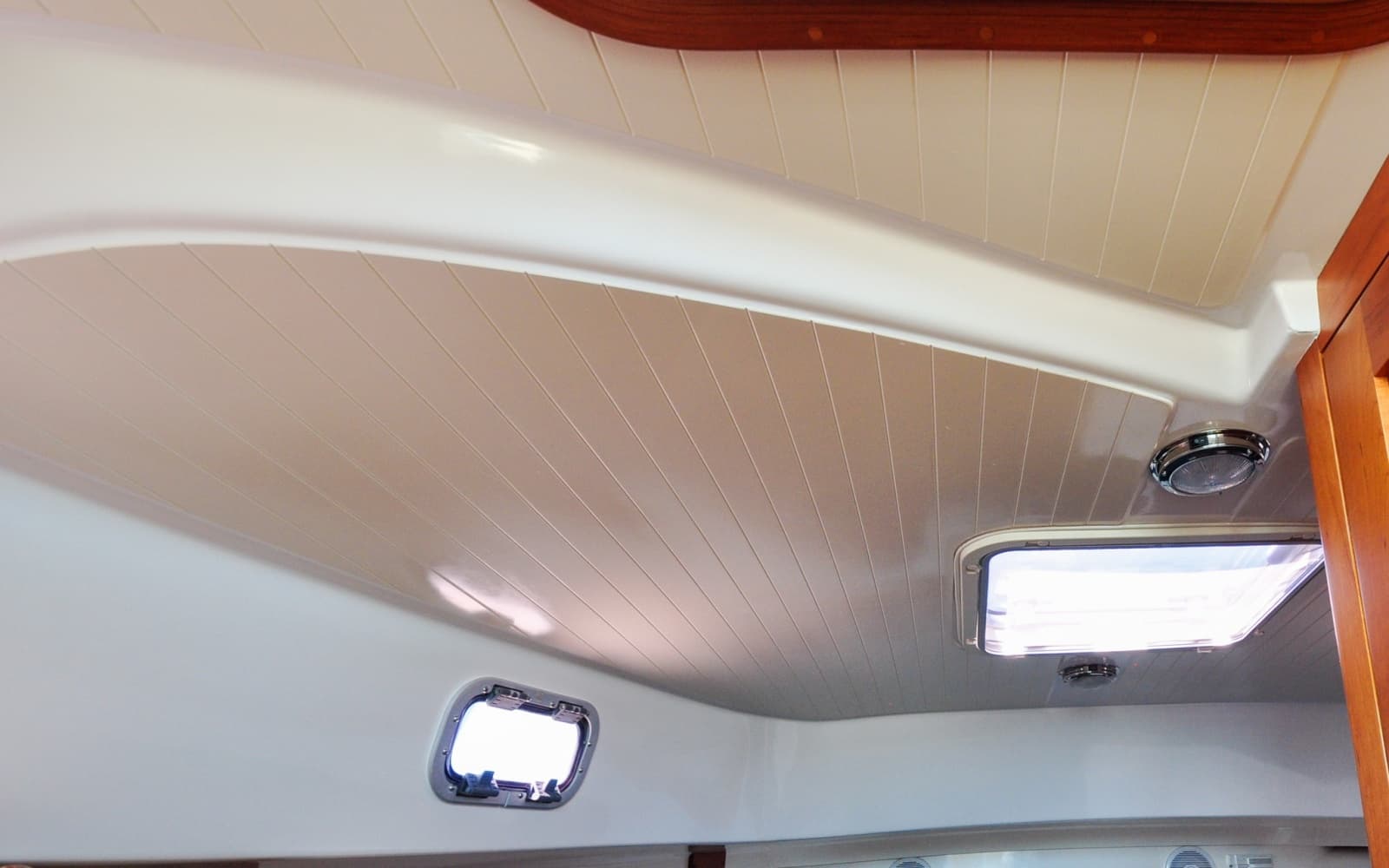 2005 Hunt Surfhunter 29 - Photo 48