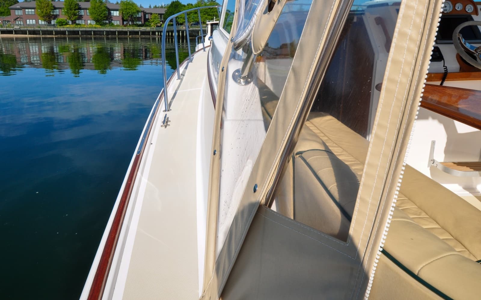 2005 Hunt Surfhunter 29 - Photo 24