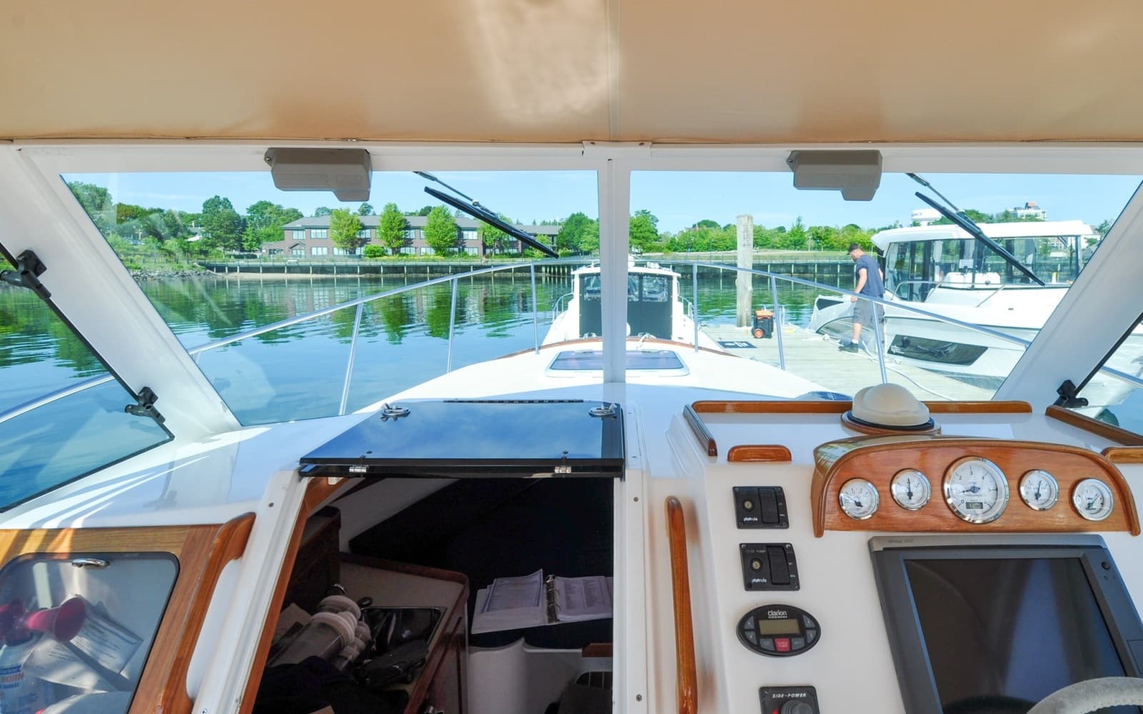 2005 Hunt Surfhunter 29 - Photo 41