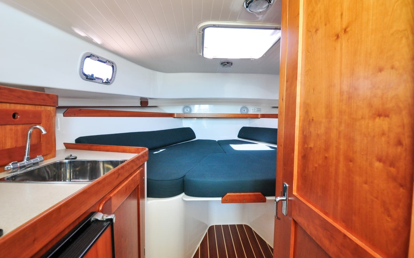 2005 Hunt Surfhunter 29 - Photo 49