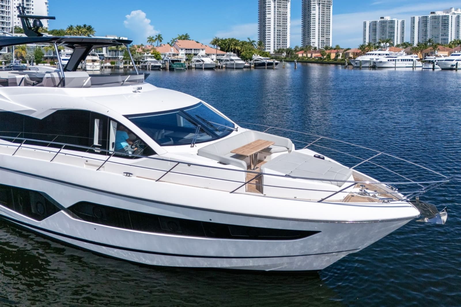 2023 Sunseeker Manhattan 68 - Photo 16