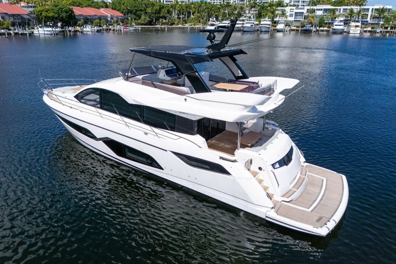 2023 Sunseeker Manhattan 68 - Photo 10