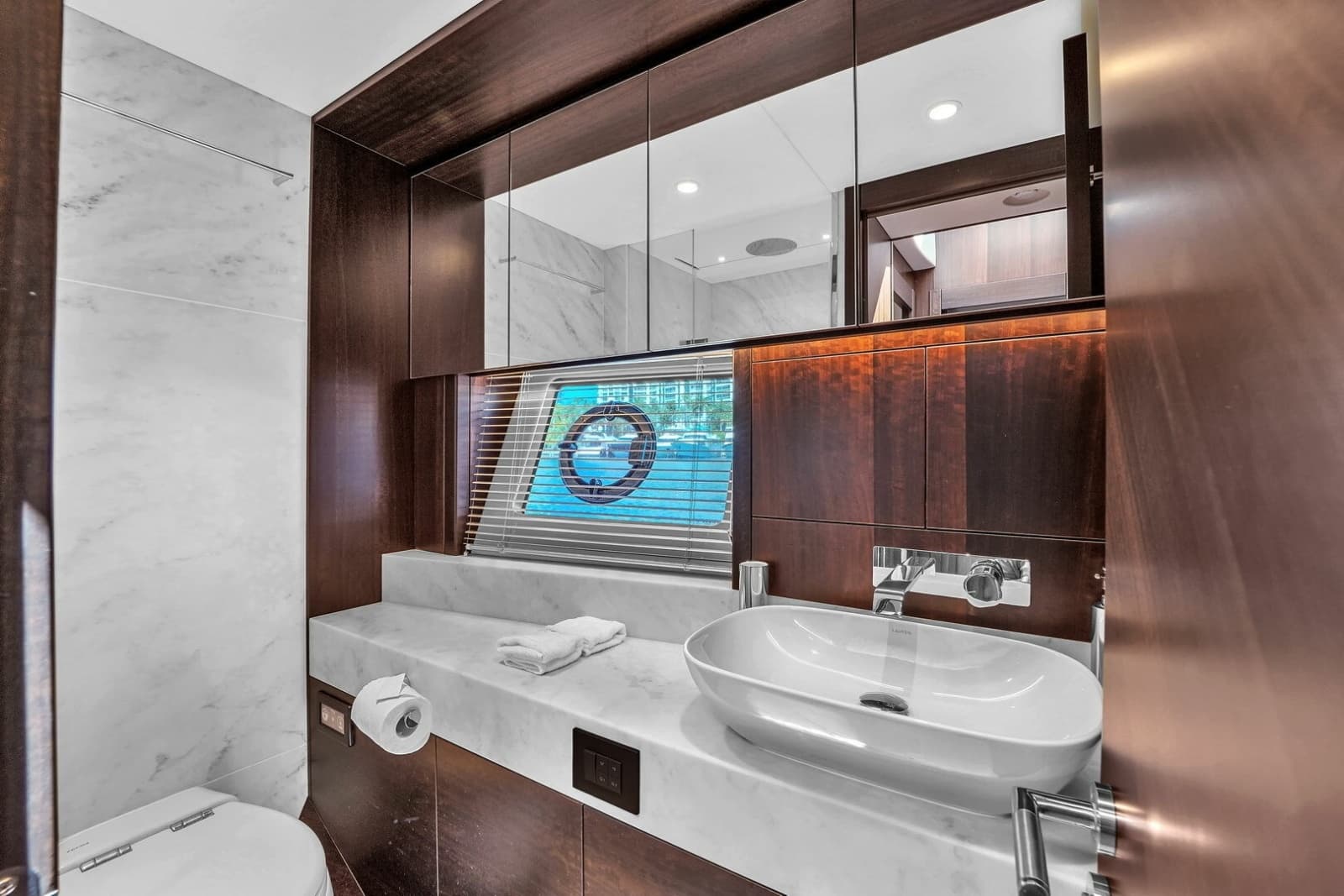 2023 Sunseeker Manhattan 68 - Photo 79