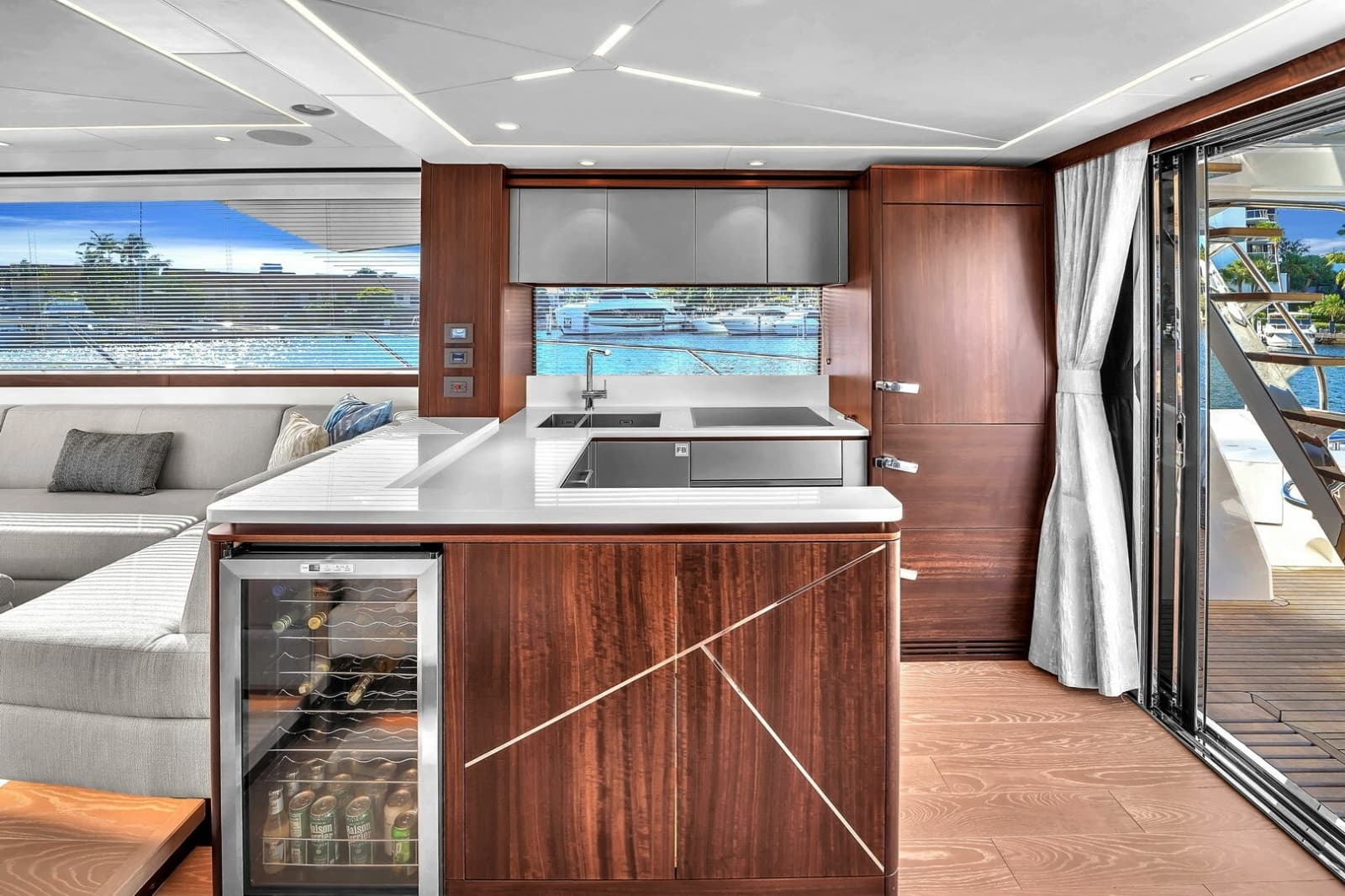 2023 Sunseeker Manhattan 68 - Photo 48