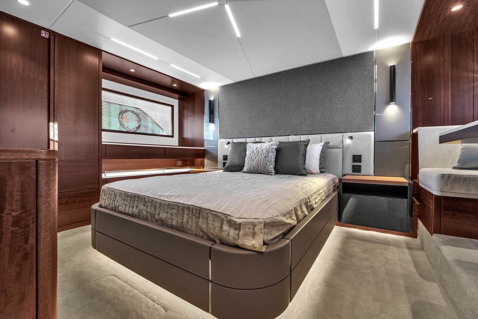 2023 Sunseeker Manhattan 68 - Photo 68