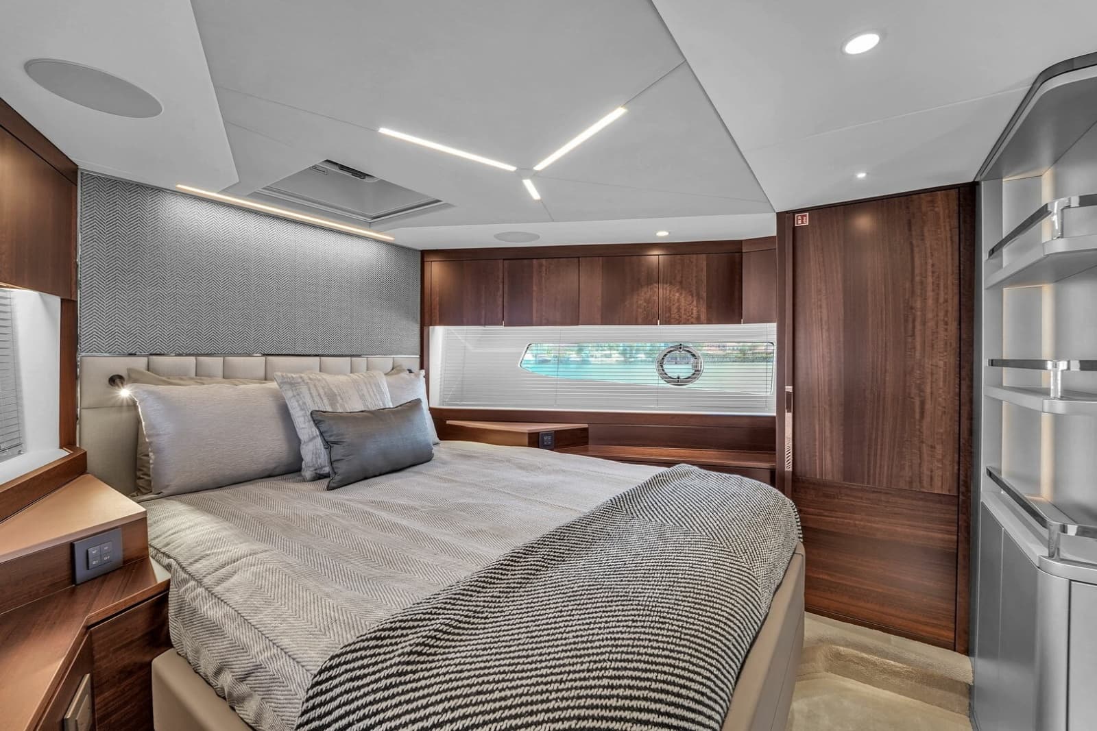 2023 Sunseeker Manhattan 68 - Photo 77