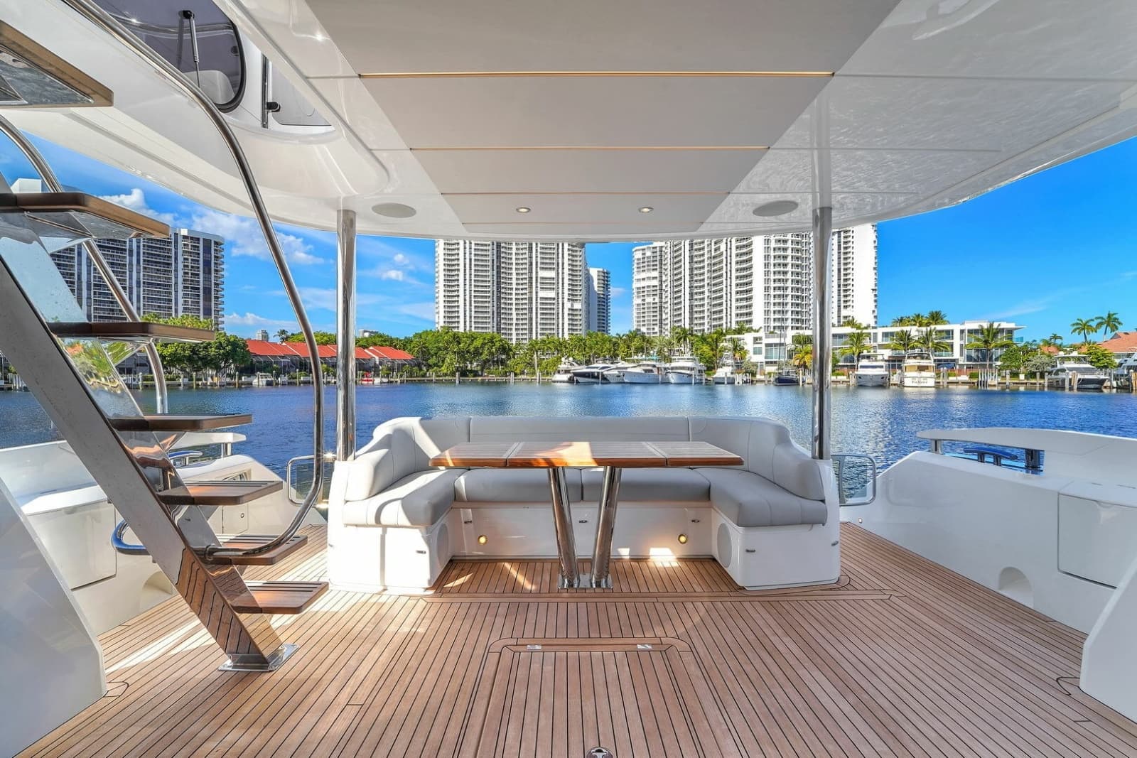 2023 Sunseeker Manhattan 68 - Photo 41