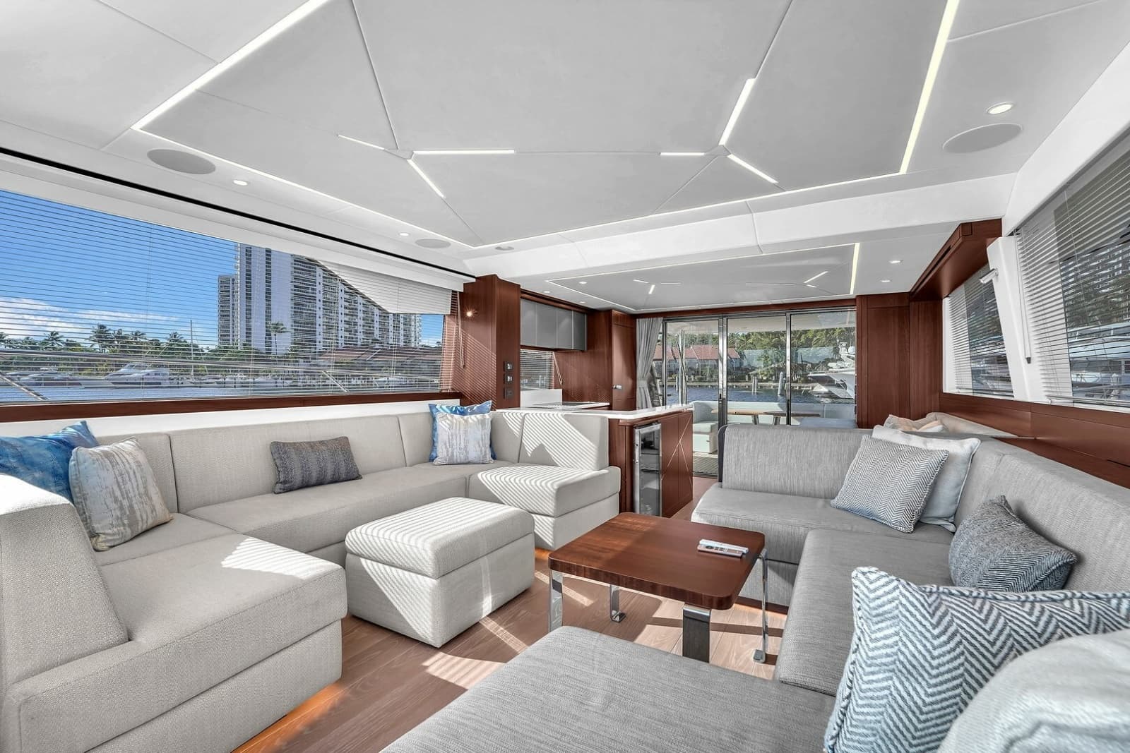 2023 Sunseeker Manhattan 68 - Photo 53