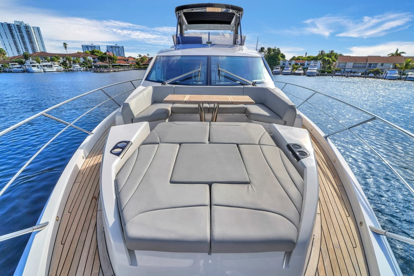 2023 Sunseeker Manhattan 68 - Photo 19