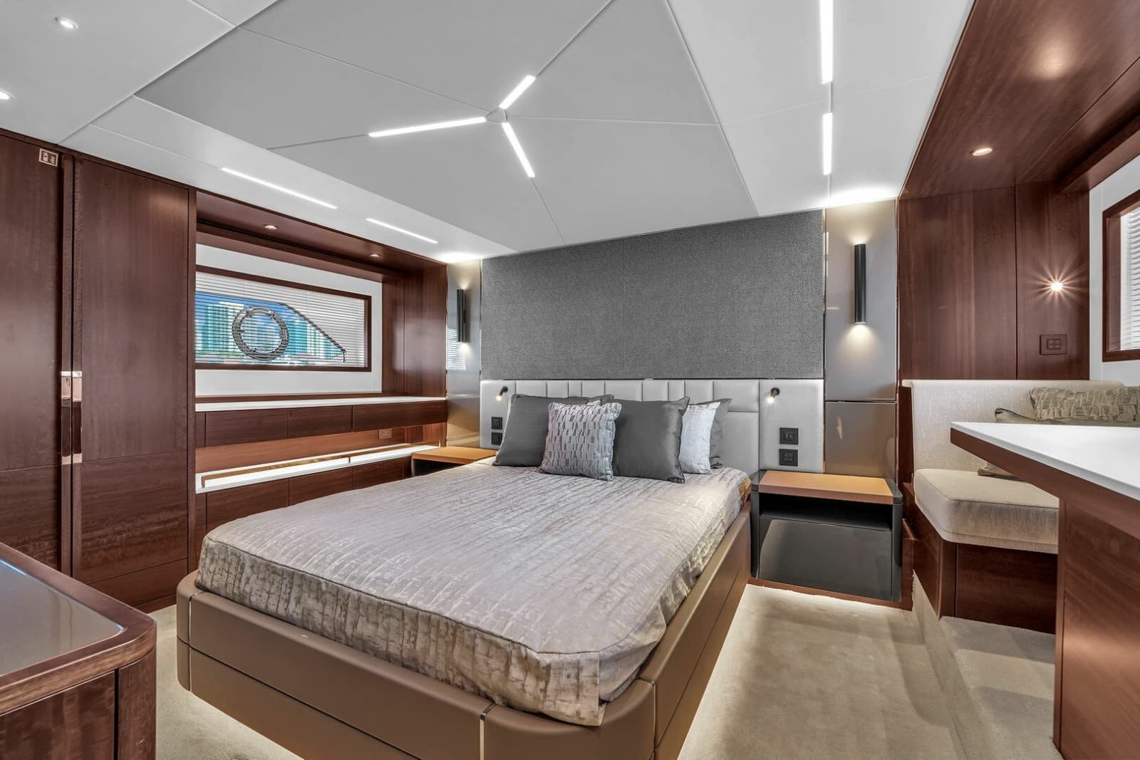 2023 Sunseeker Manhattan 68 - Photo 70