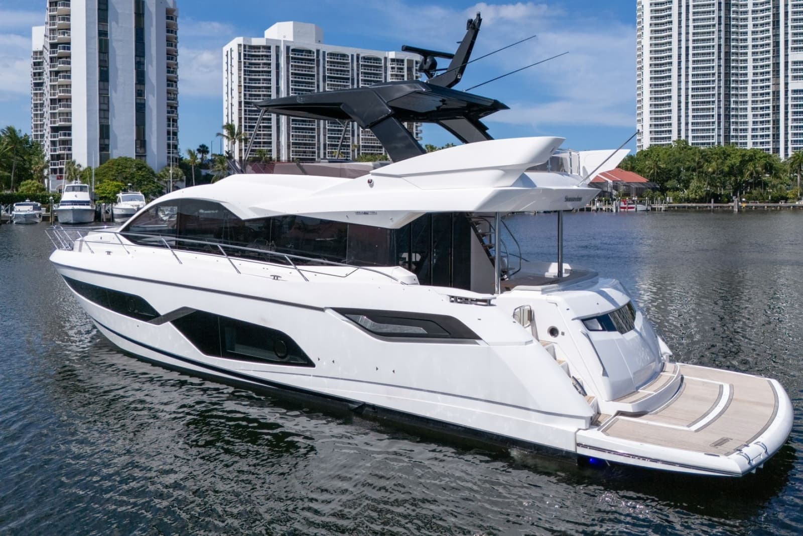 2023 Sunseeker Manhattan 68 - Photo 9
