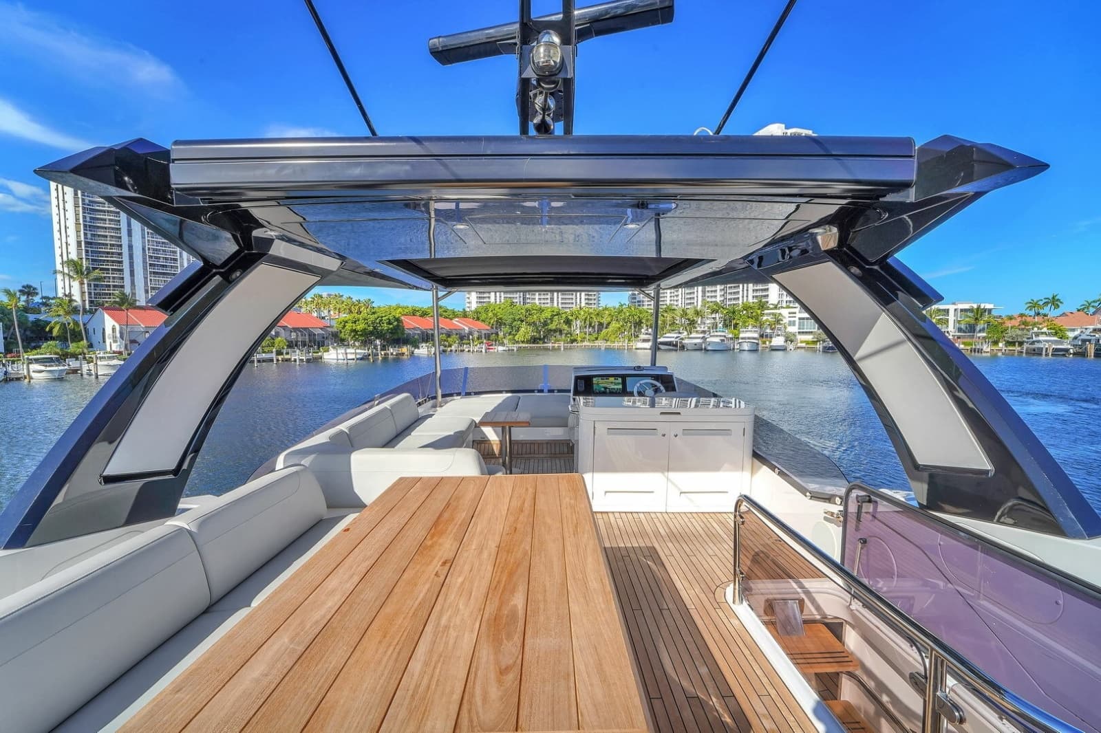 2023 Sunseeker Manhattan 68 - Photo 28
