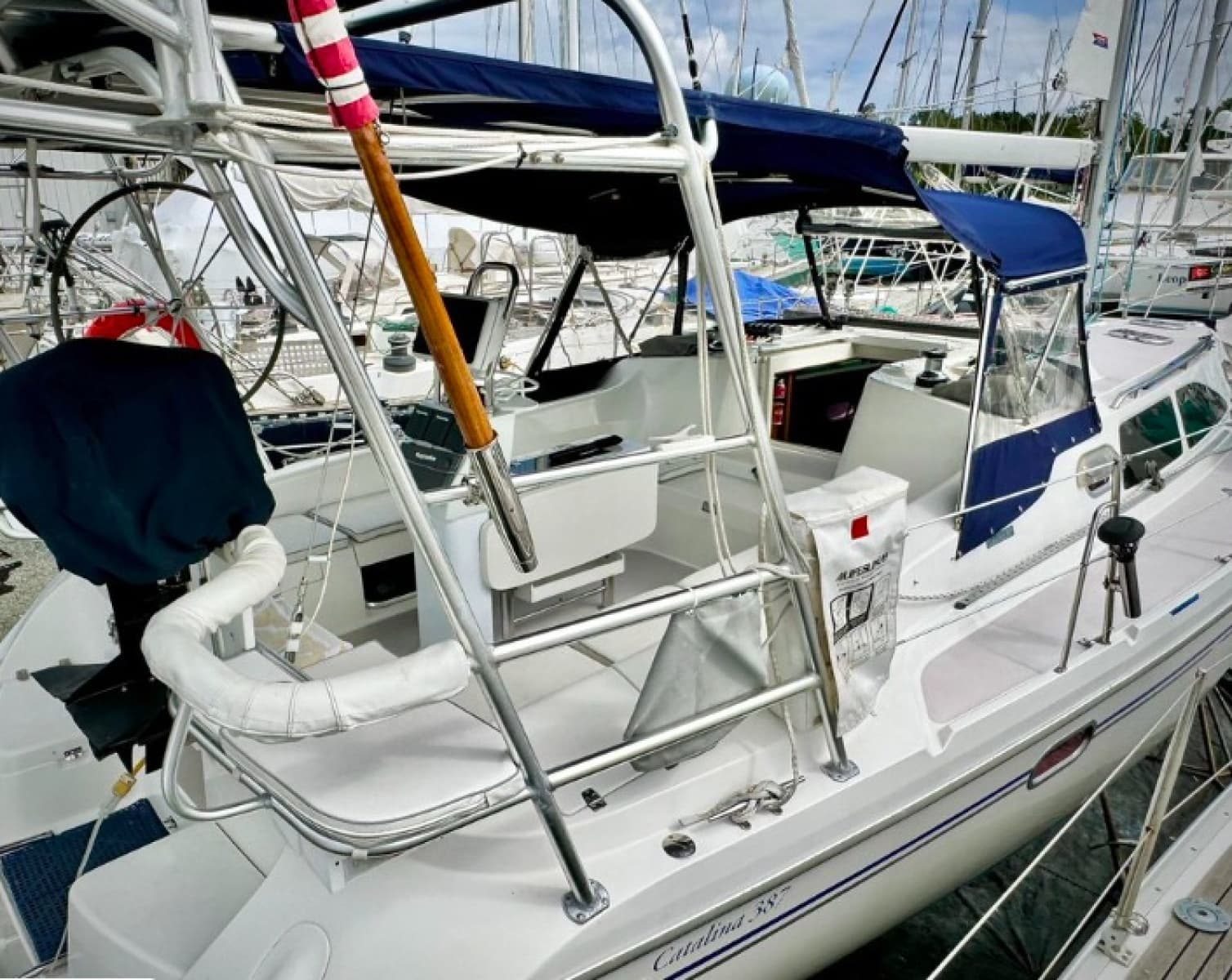 2002 Catalina 387 - Photo 6