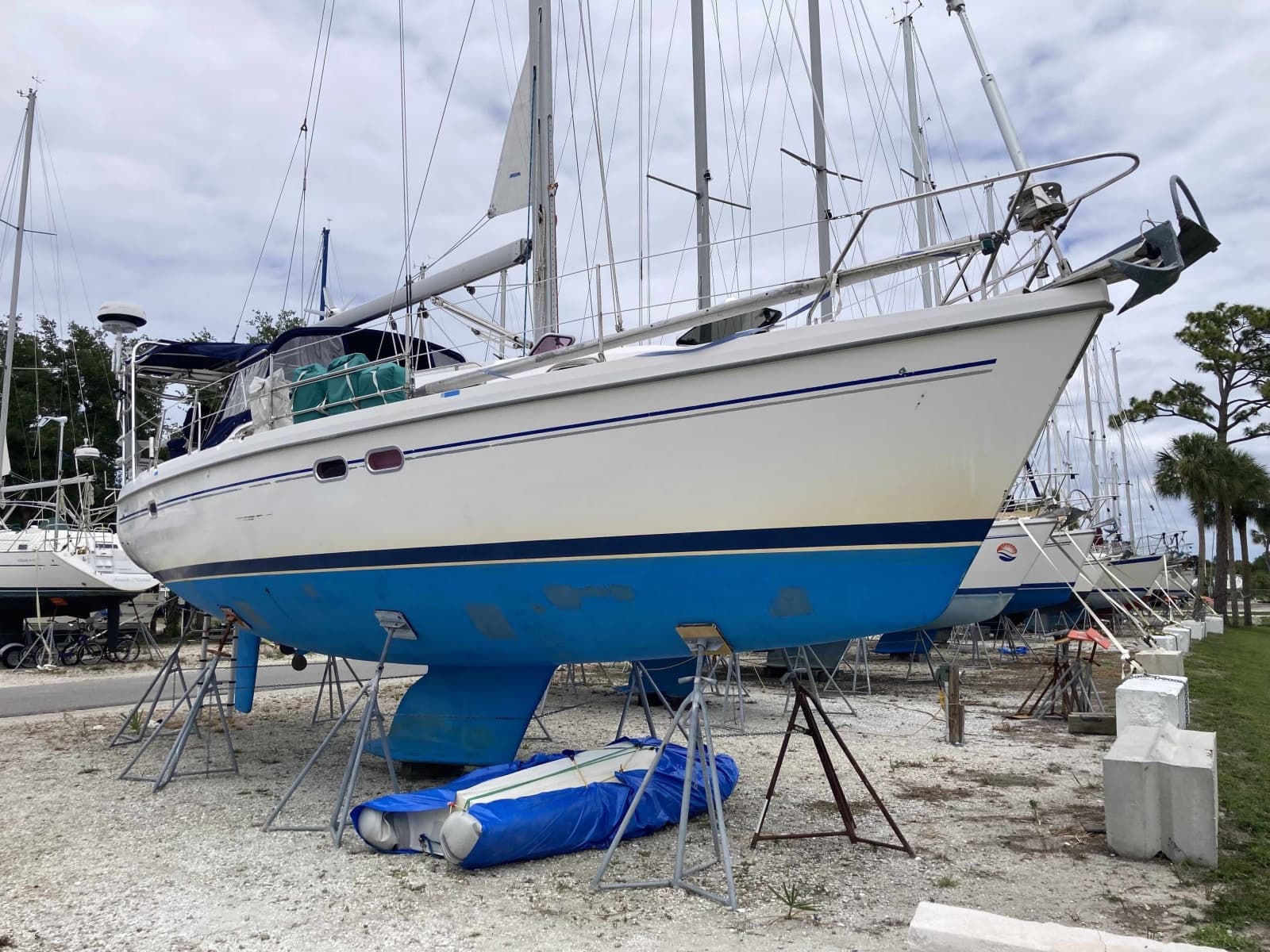 2002 Catalina 387 - Photo 2