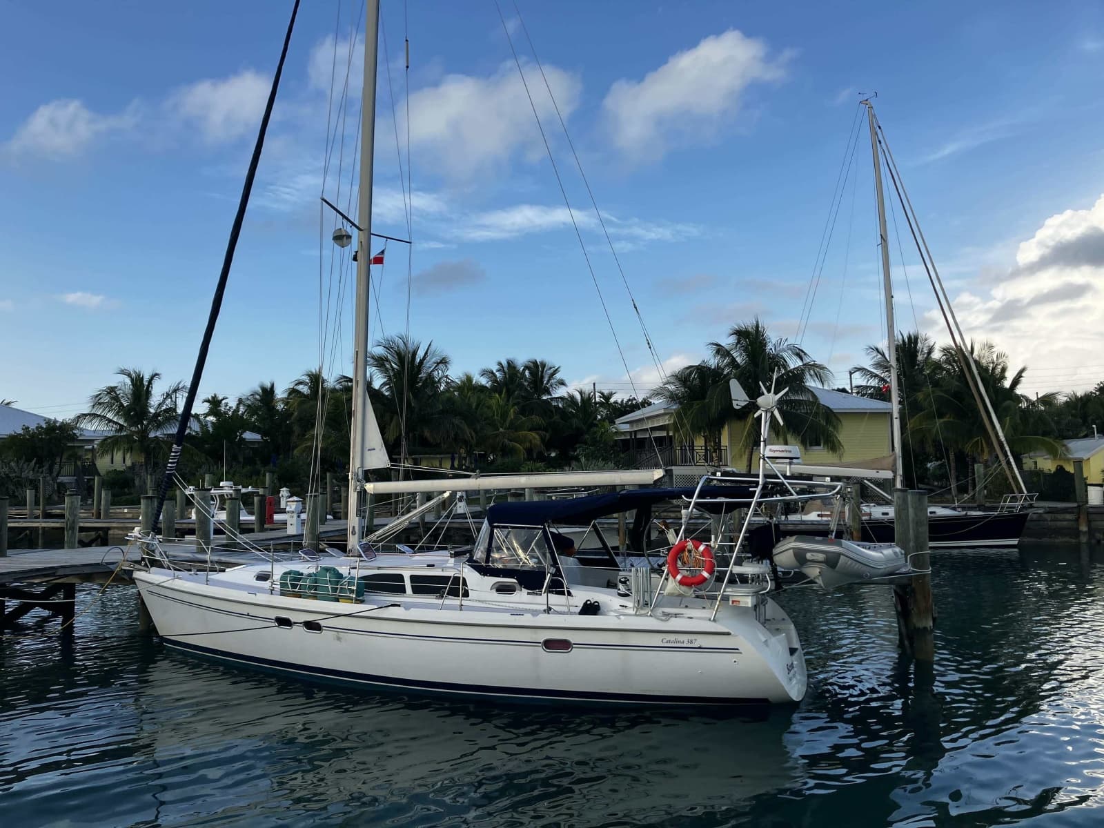 2004 Catalina 387 - Photo 32