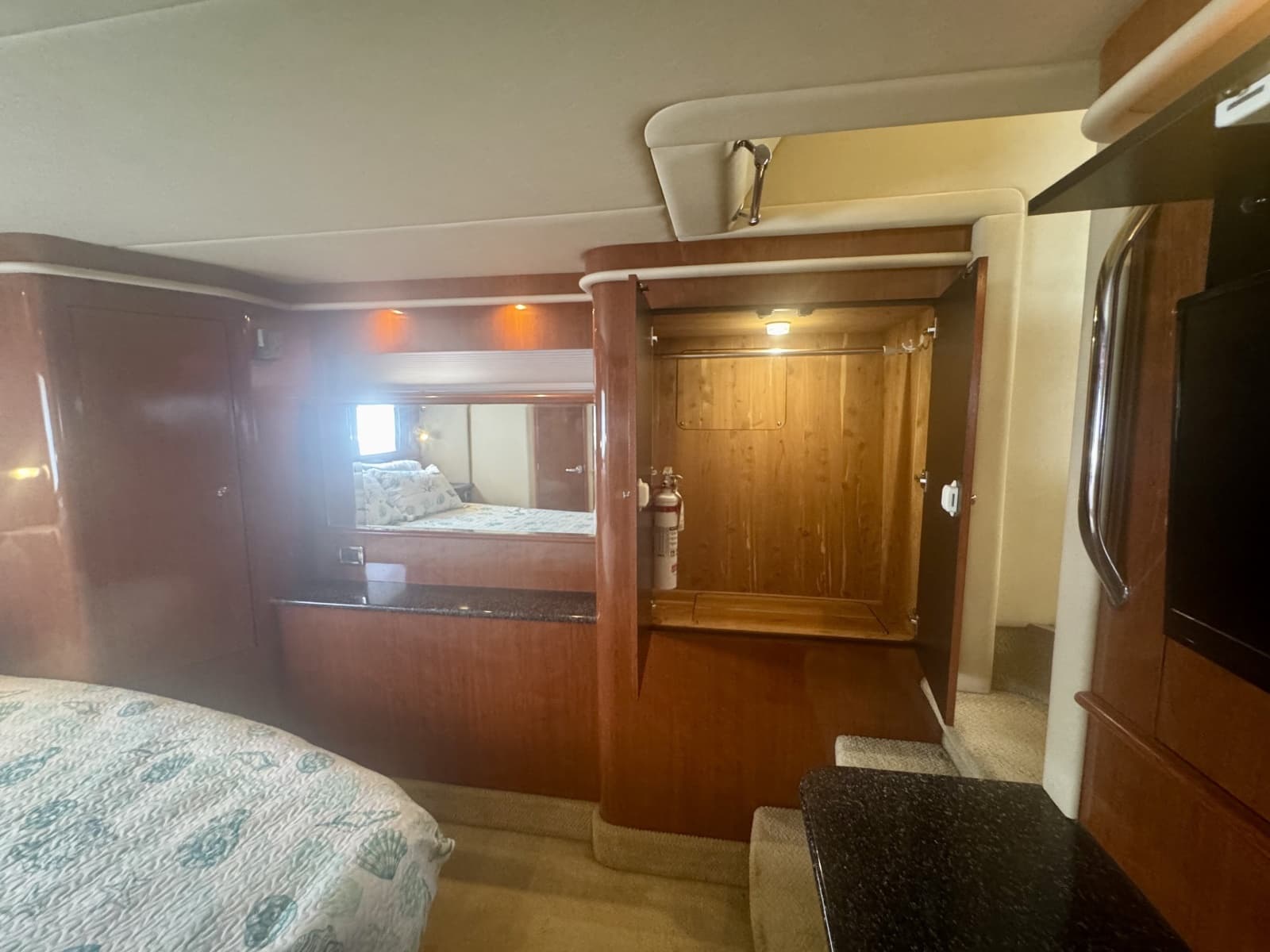2003 Sea Ray 480 Motor Yacht - Photo 41
