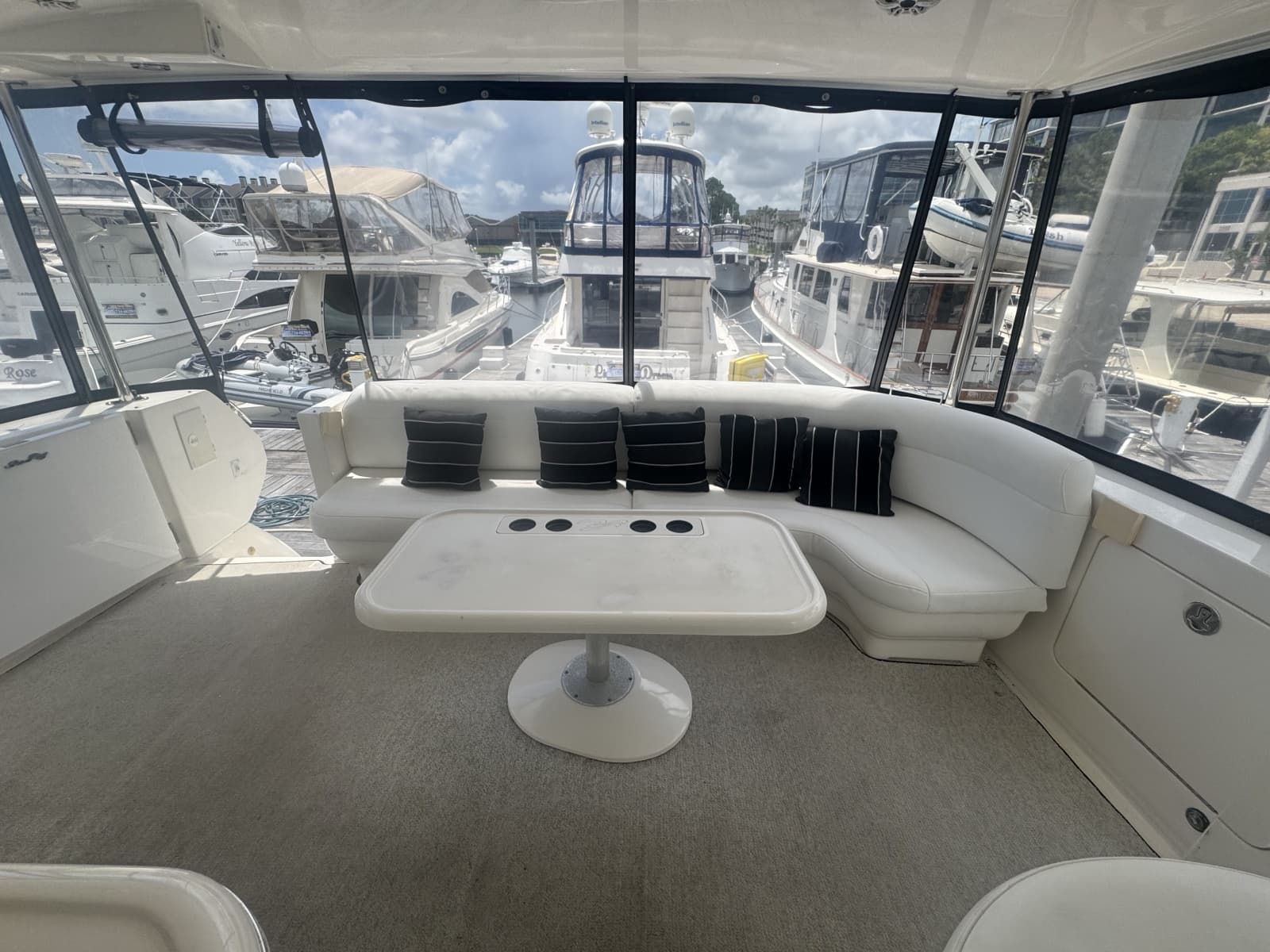 2003 Sea Ray 480 Motor Yacht - Photo 20