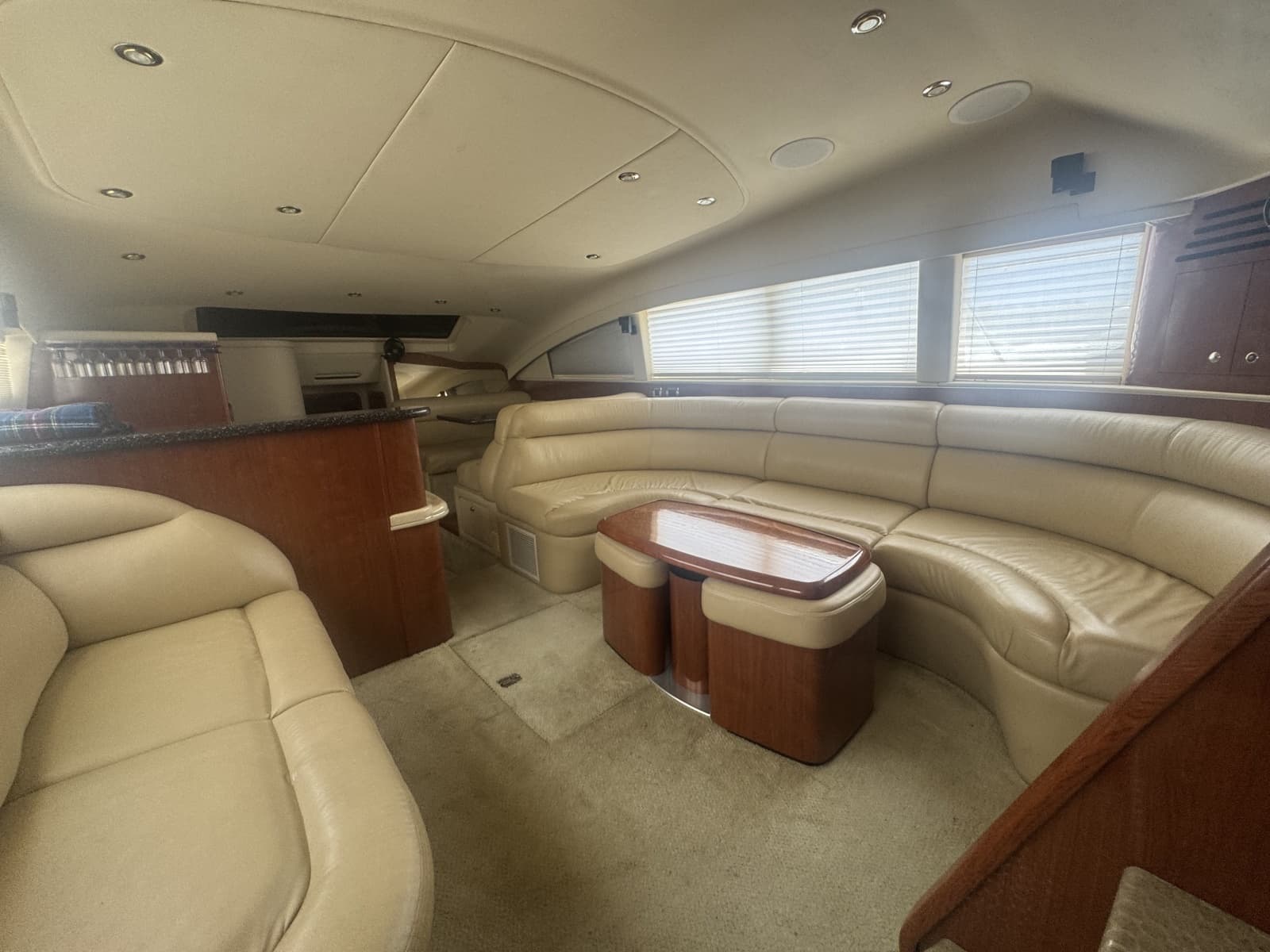 2003 Sea Ray 480 Motor Yacht - Photo 32