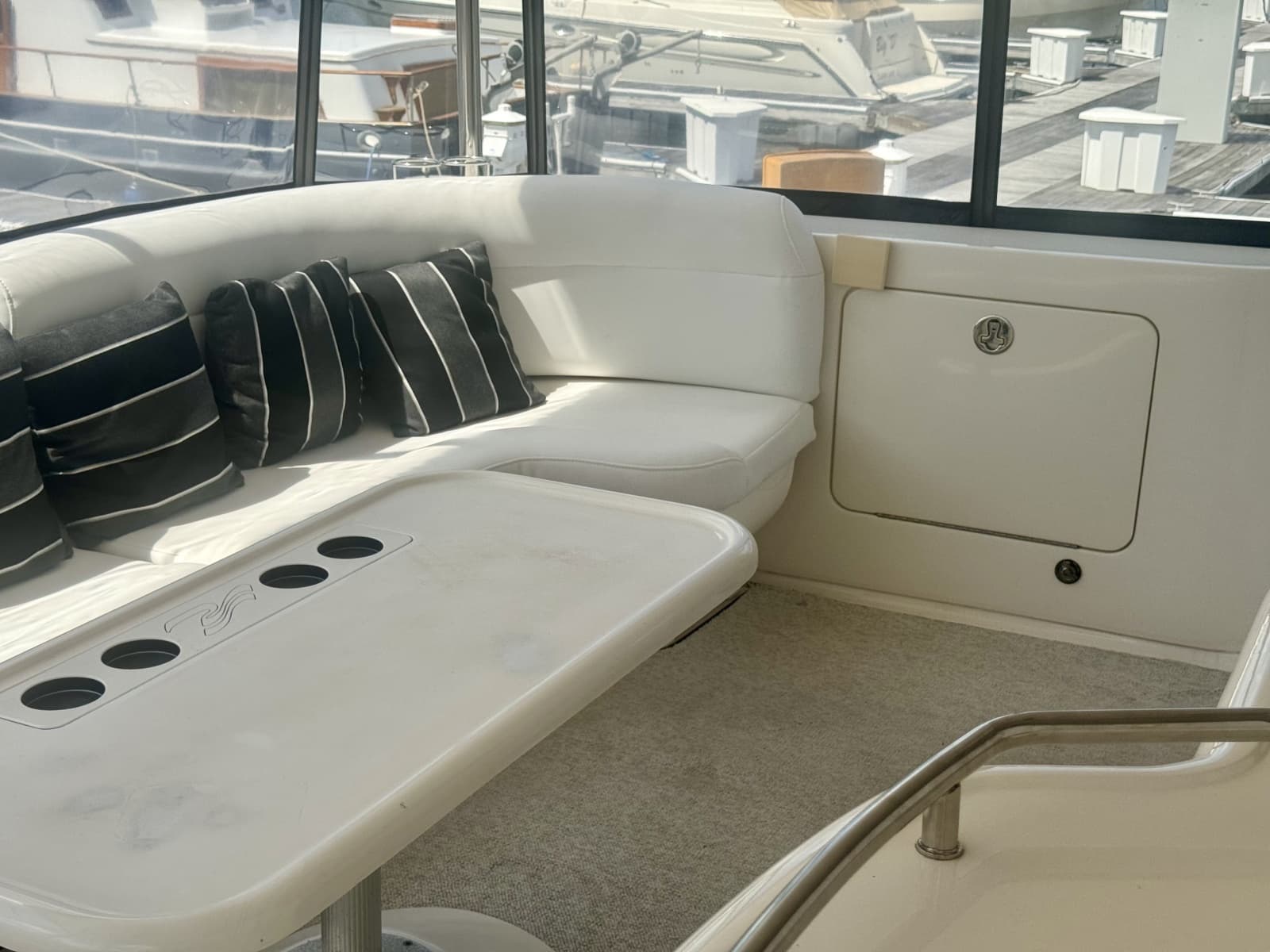 2003 Sea Ray 480 Motor Yacht - Photo 16