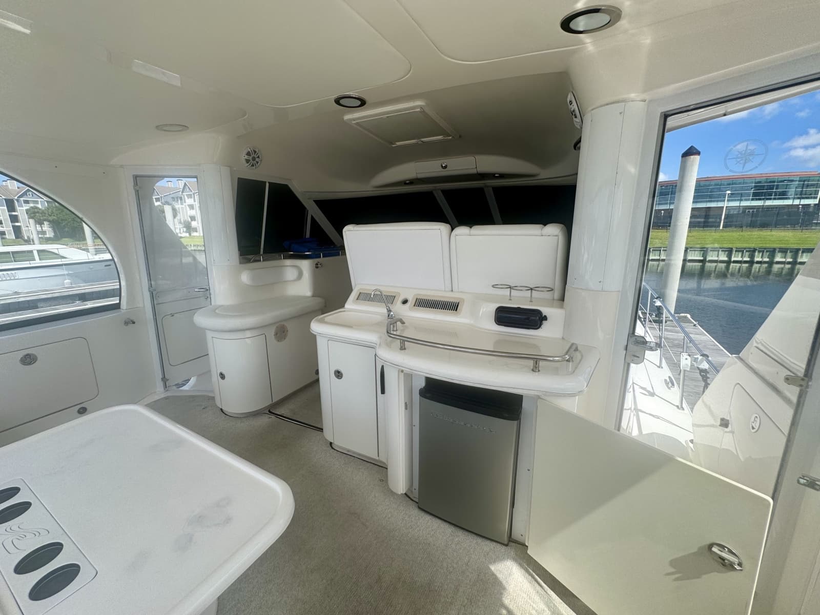 2003 Sea Ray 480 Motor Yacht - Photo 13