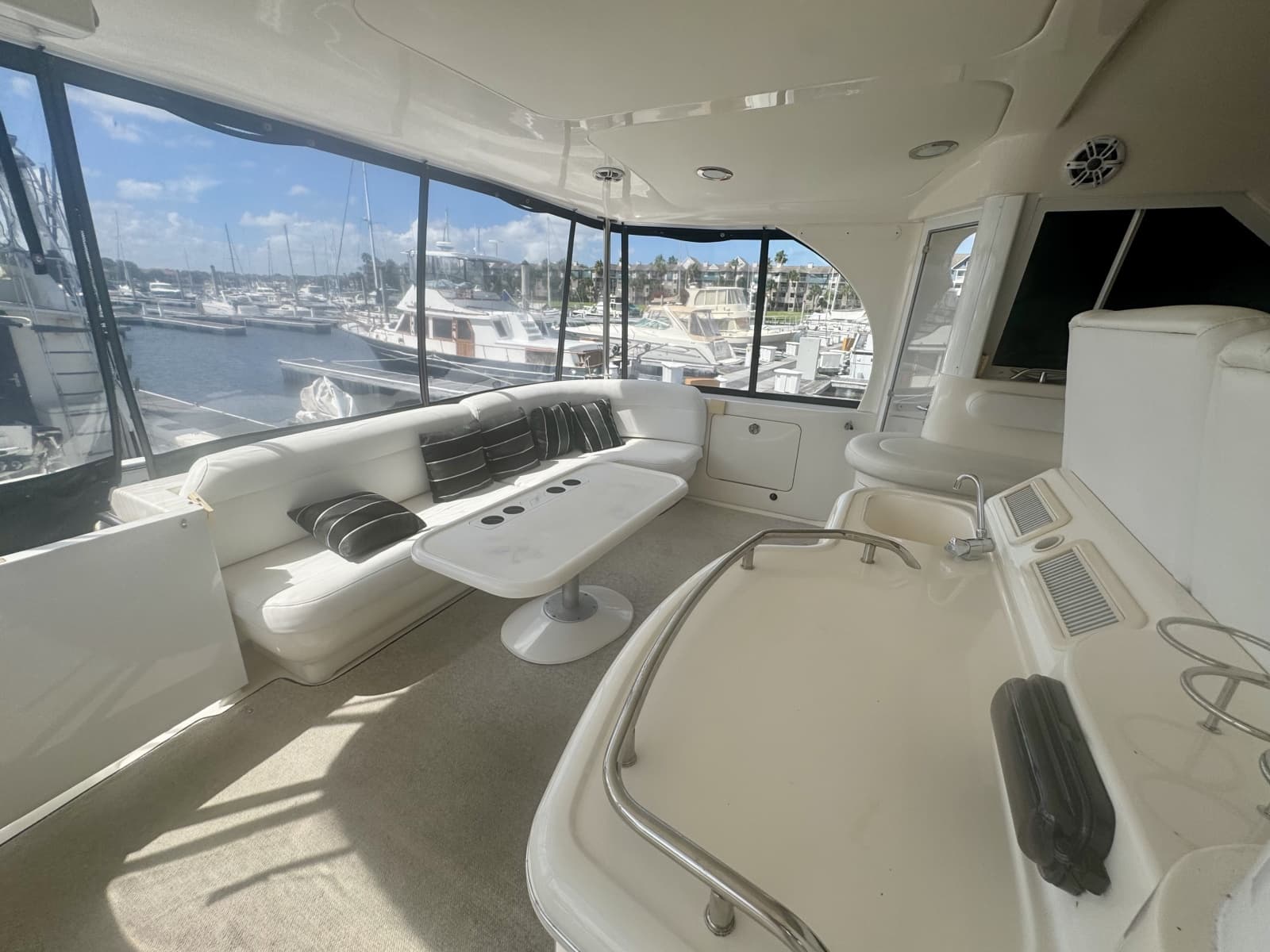 2003 Sea Ray 480 Motor Yacht - Photo 12