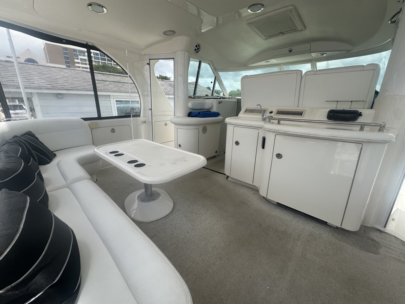2003 Sea Ray 480 Motor Yacht - Photo 23
