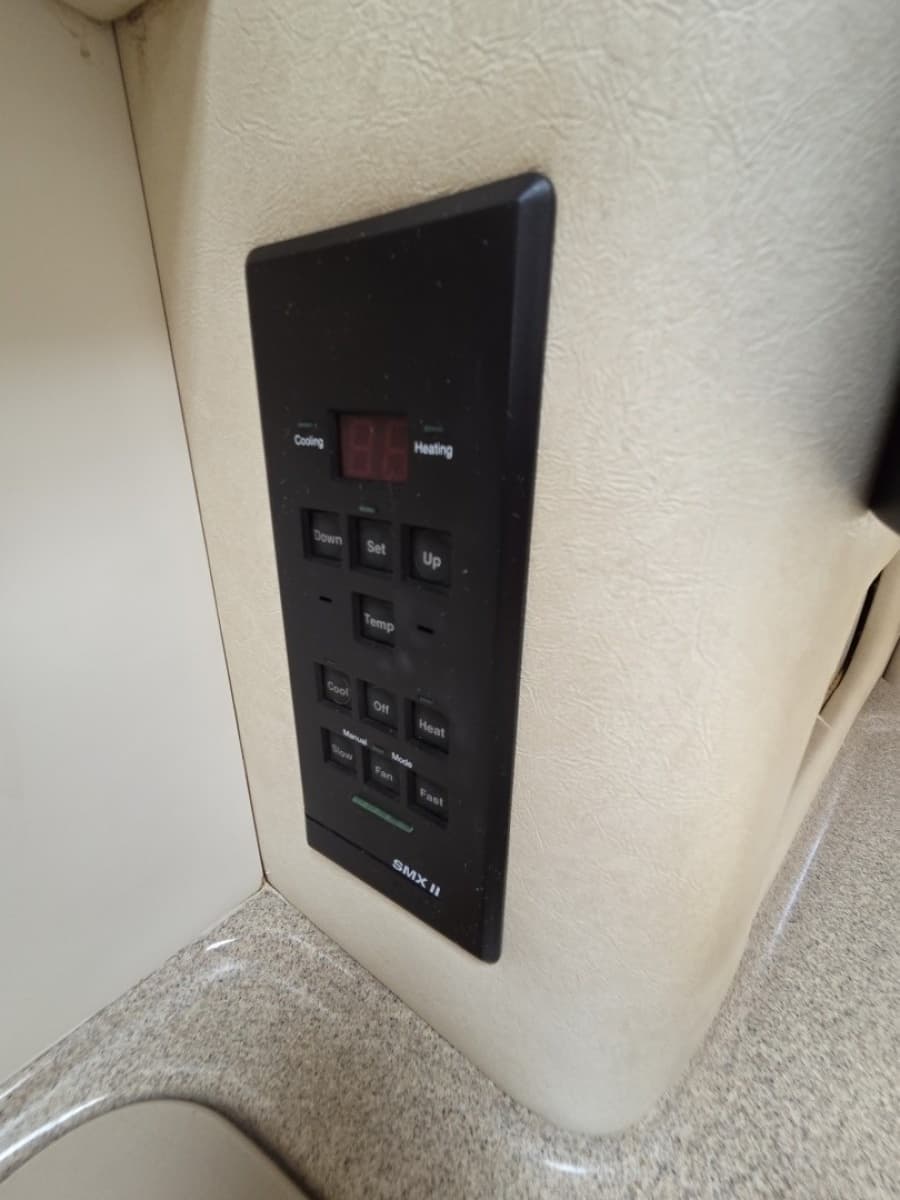 2000 Sea Ray 340 Sundancer - Photo 31