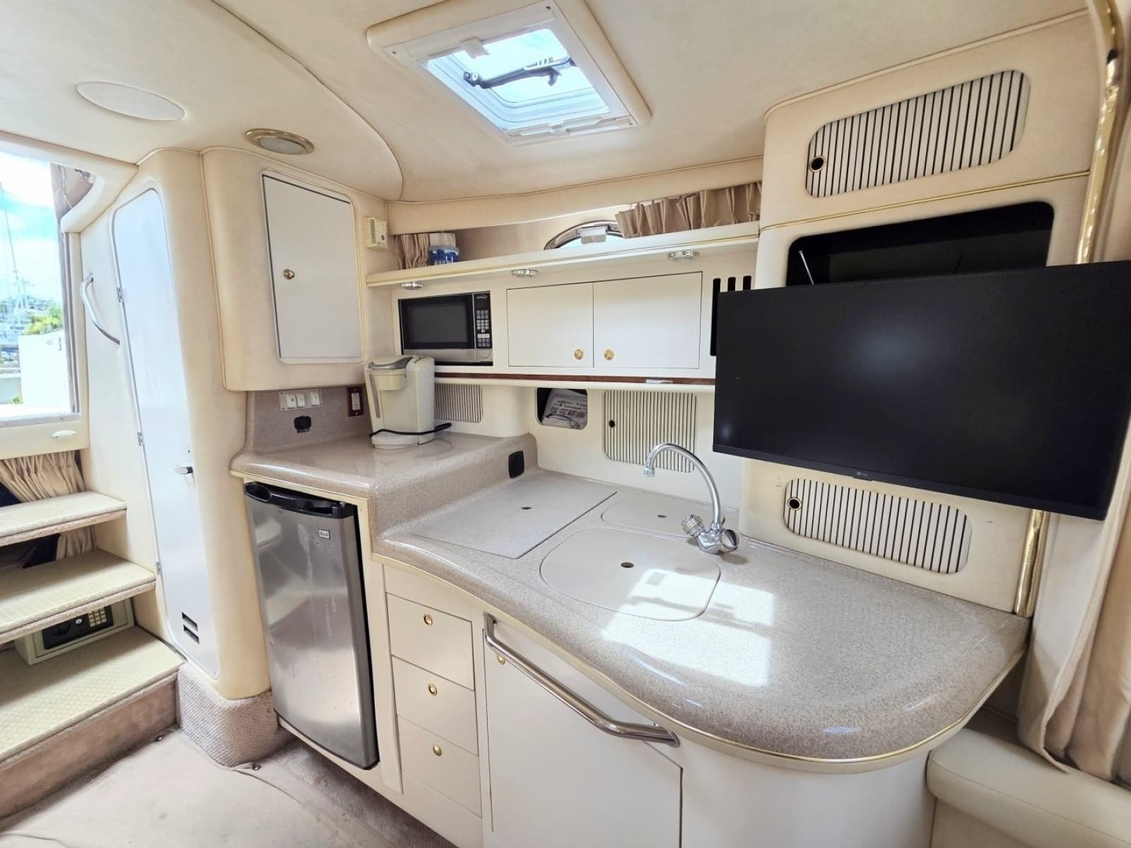 2000 Sea Ray 340 Sundancer - Photo 10