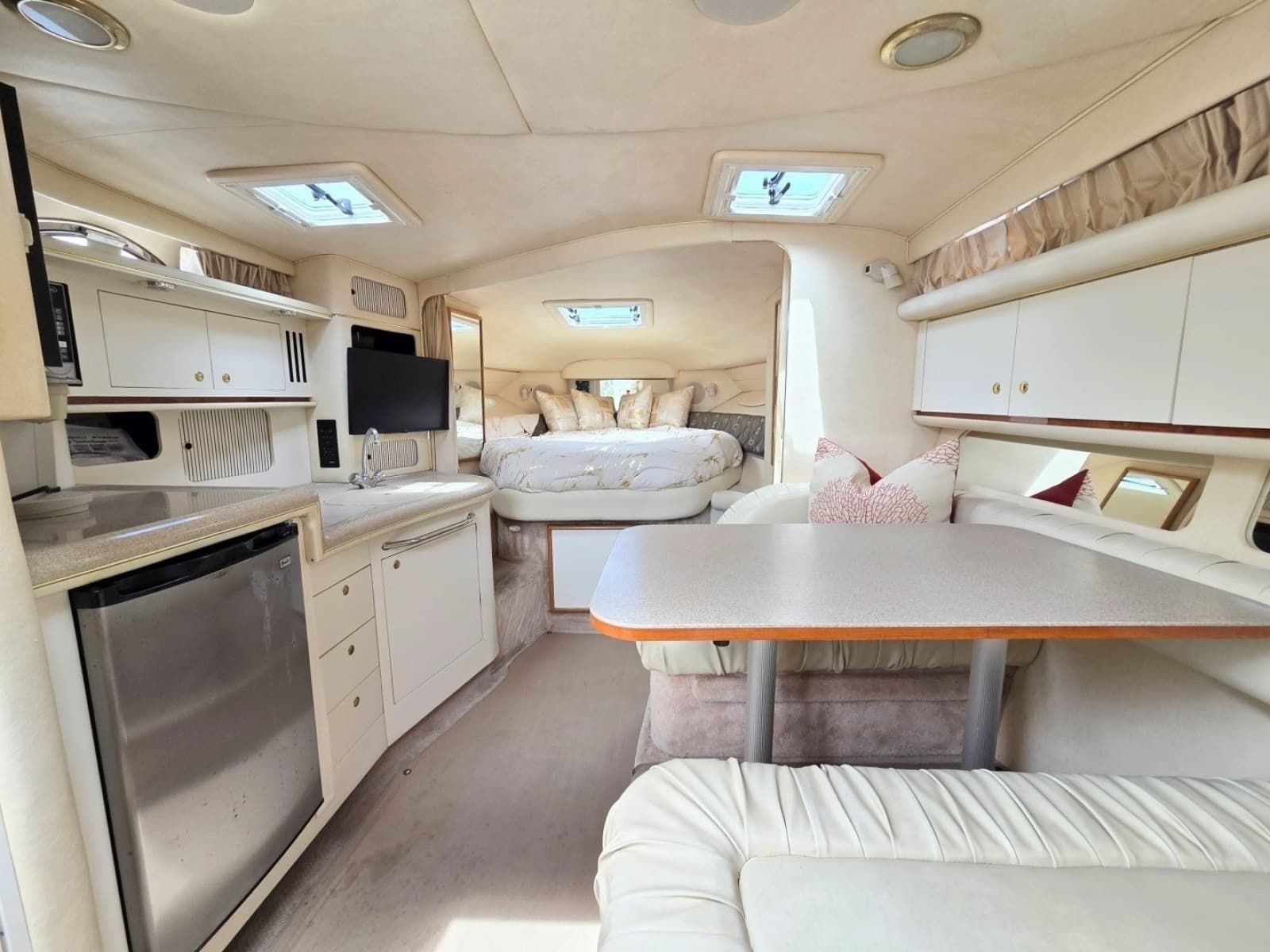 2000 Sea Ray 340 Sundancer - Photo 9